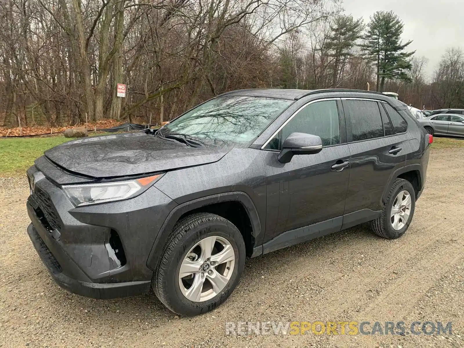 3 Photograph of a damaged car 2T3P1RFV2LC095763 TOYOTA RAV4 2020