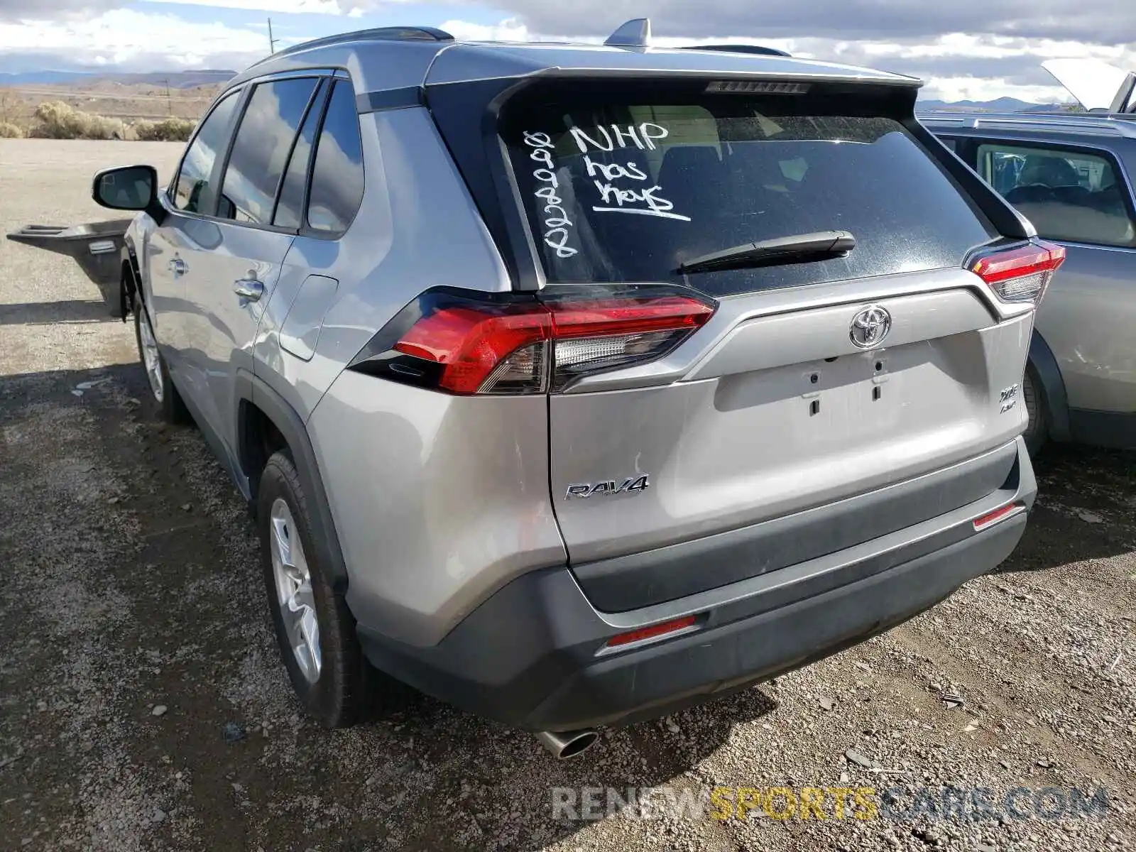 3 Photograph of a damaged car 2T3P1RFV2LC099828 TOYOTA RAV4 2020