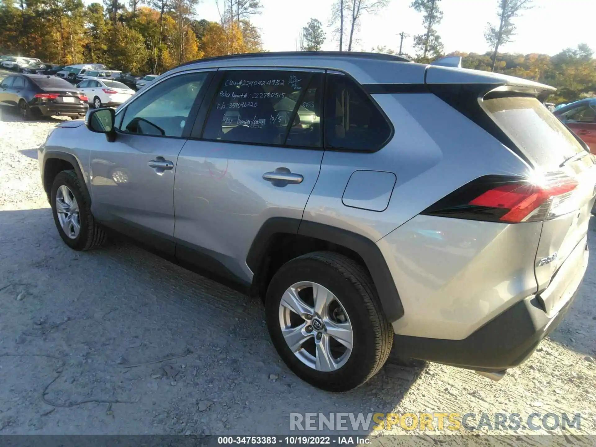 3 Photograph of a damaged car 2T3P1RFV2LC103036 TOYOTA RAV4 2020