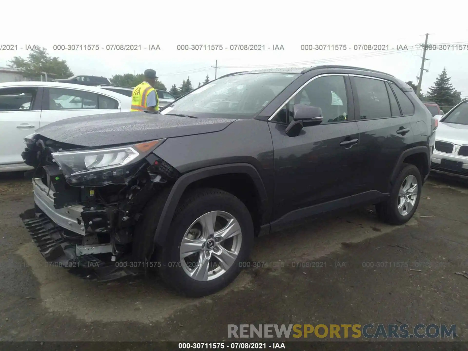 2 Photograph of a damaged car 2T3P1RFV2LC105823 TOYOTA RAV4 2020