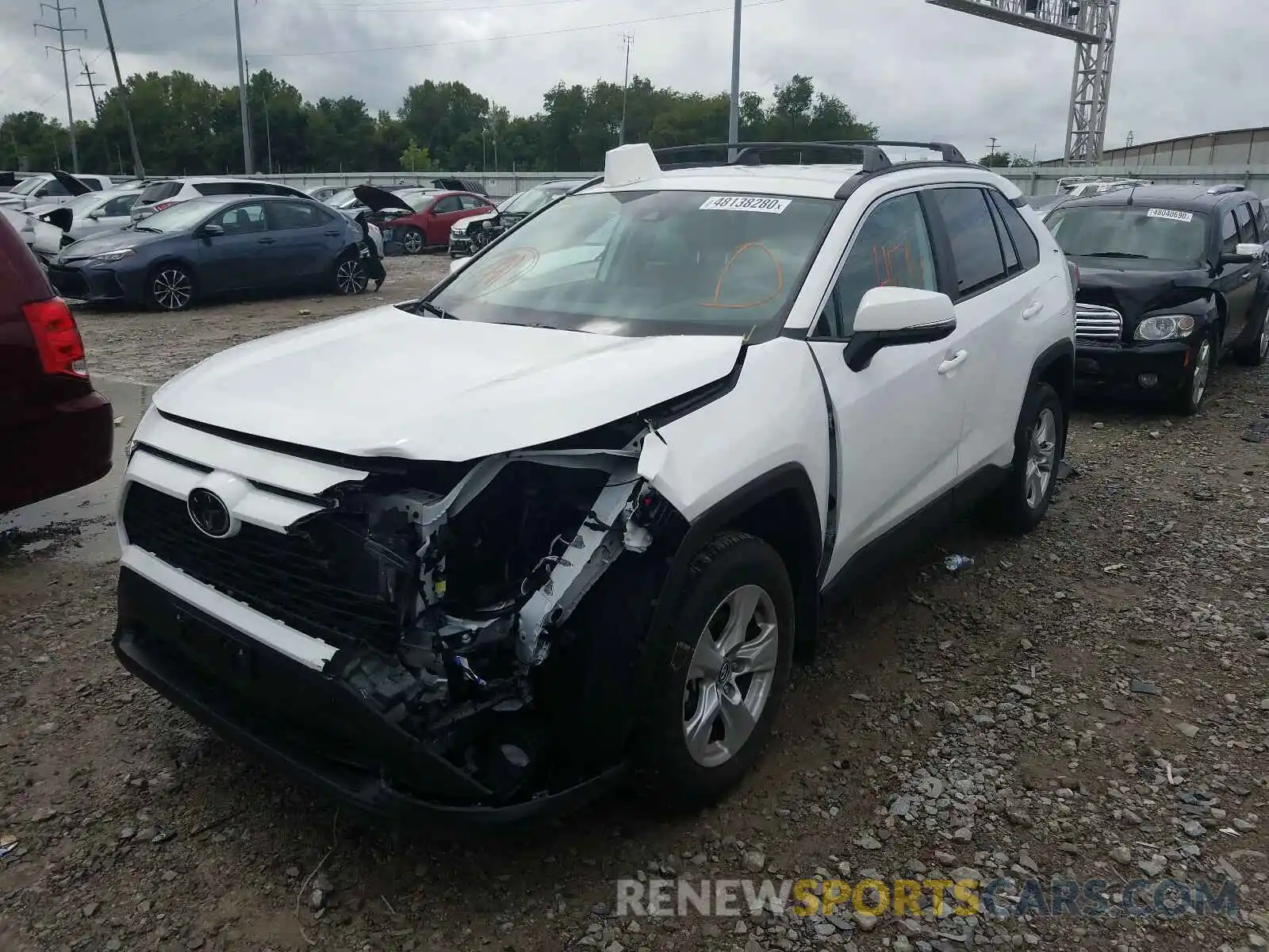 2 Photograph of a damaged car 2T3P1RFV2LC110665 TOYOTA RAV4 2020