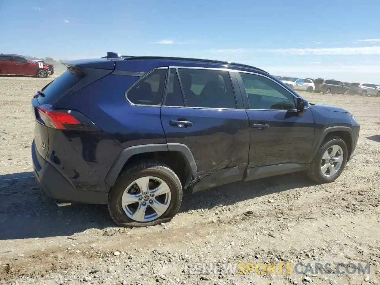 3 Photograph of a damaged car 2T3P1RFV2LC118846 TOYOTA RAV4 2020