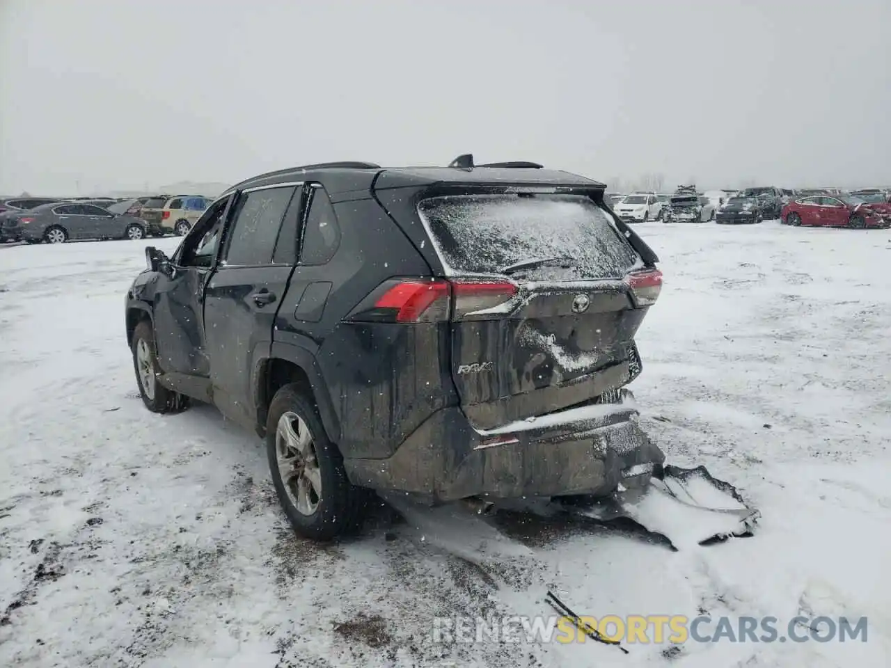 3 Фотография поврежденного автомобиля 2T3P1RFV2LC121486 TOYOTA RAV4 2020