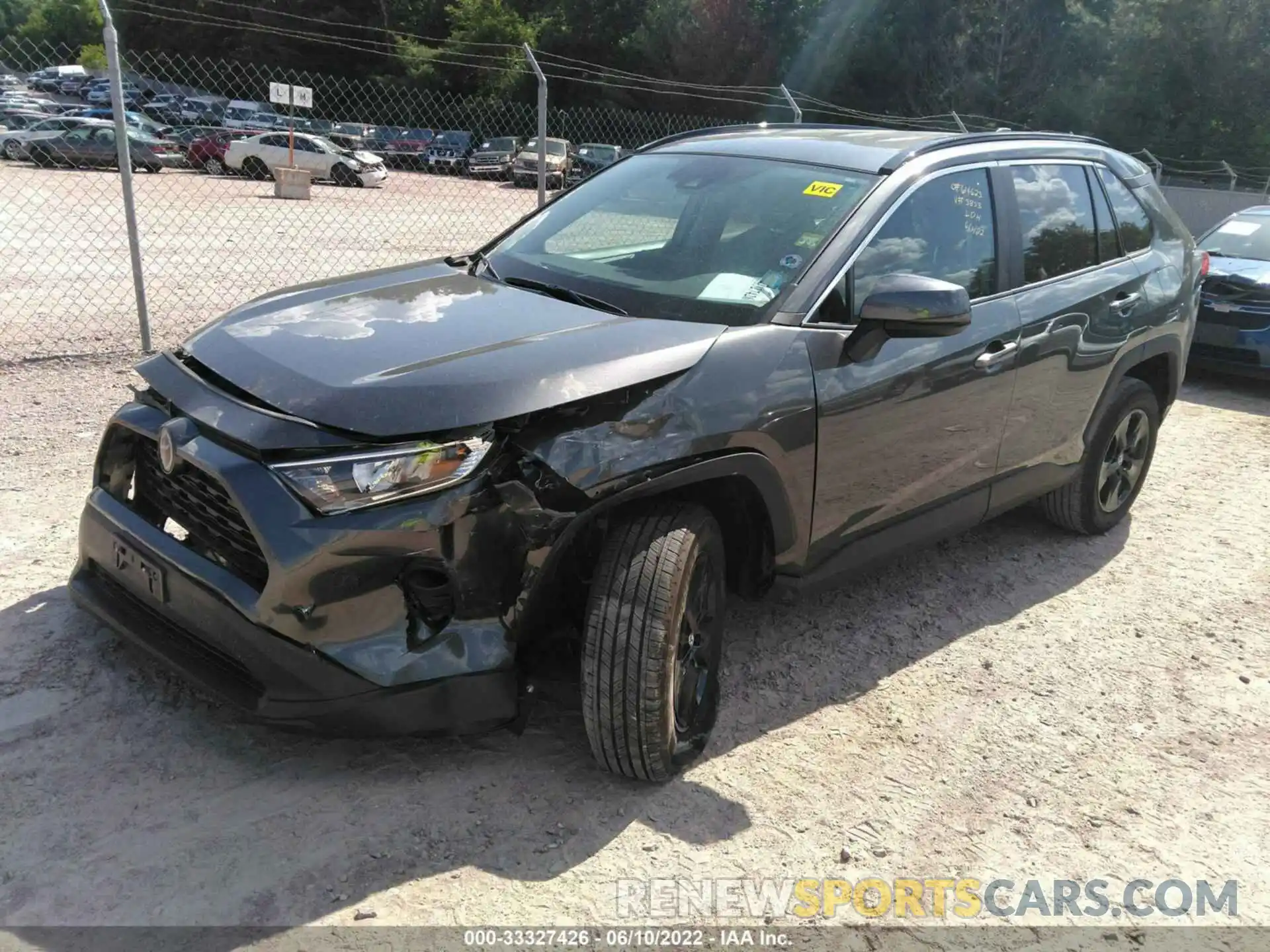 2 Фотография поврежденного автомобиля 2T3P1RFV2LC123853 TOYOTA RAV4 2020