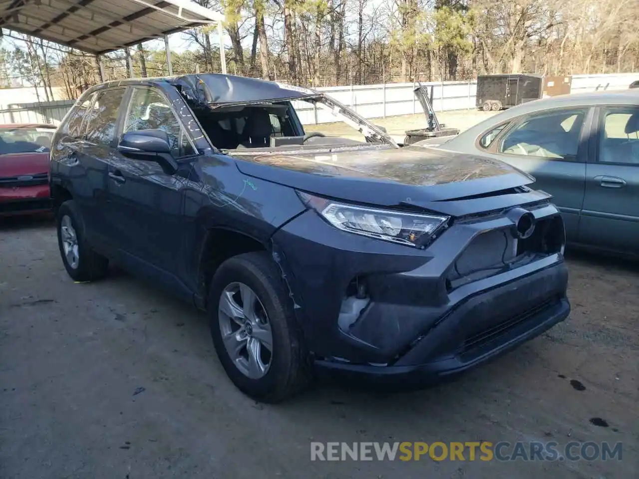 1 Photograph of a damaged car 2T3P1RFV2LC128678 TOYOTA RAV4 2020