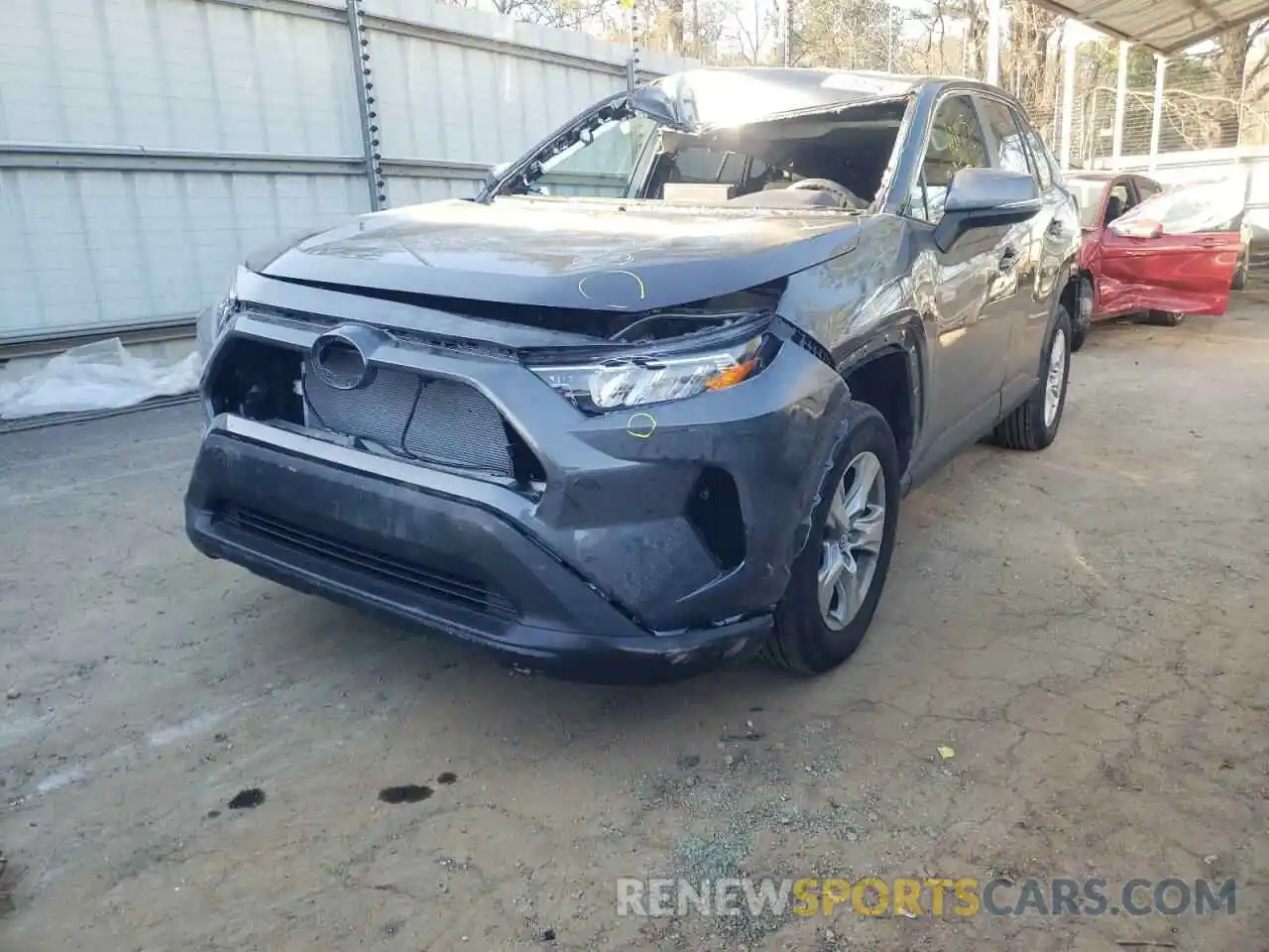 2 Photograph of a damaged car 2T3P1RFV2LC128678 TOYOTA RAV4 2020