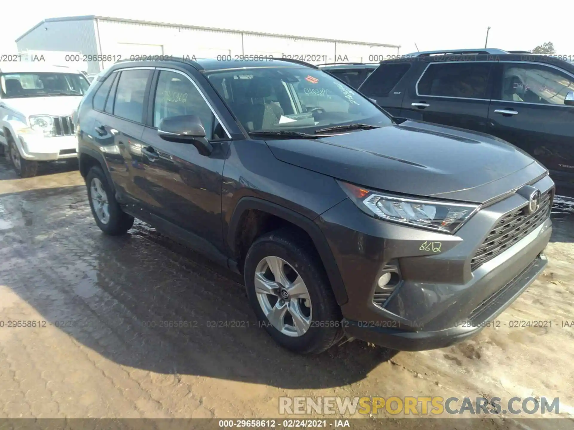 1 Photograph of a damaged car 2T3P1RFV2LC128793 TOYOTA RAV4 2020