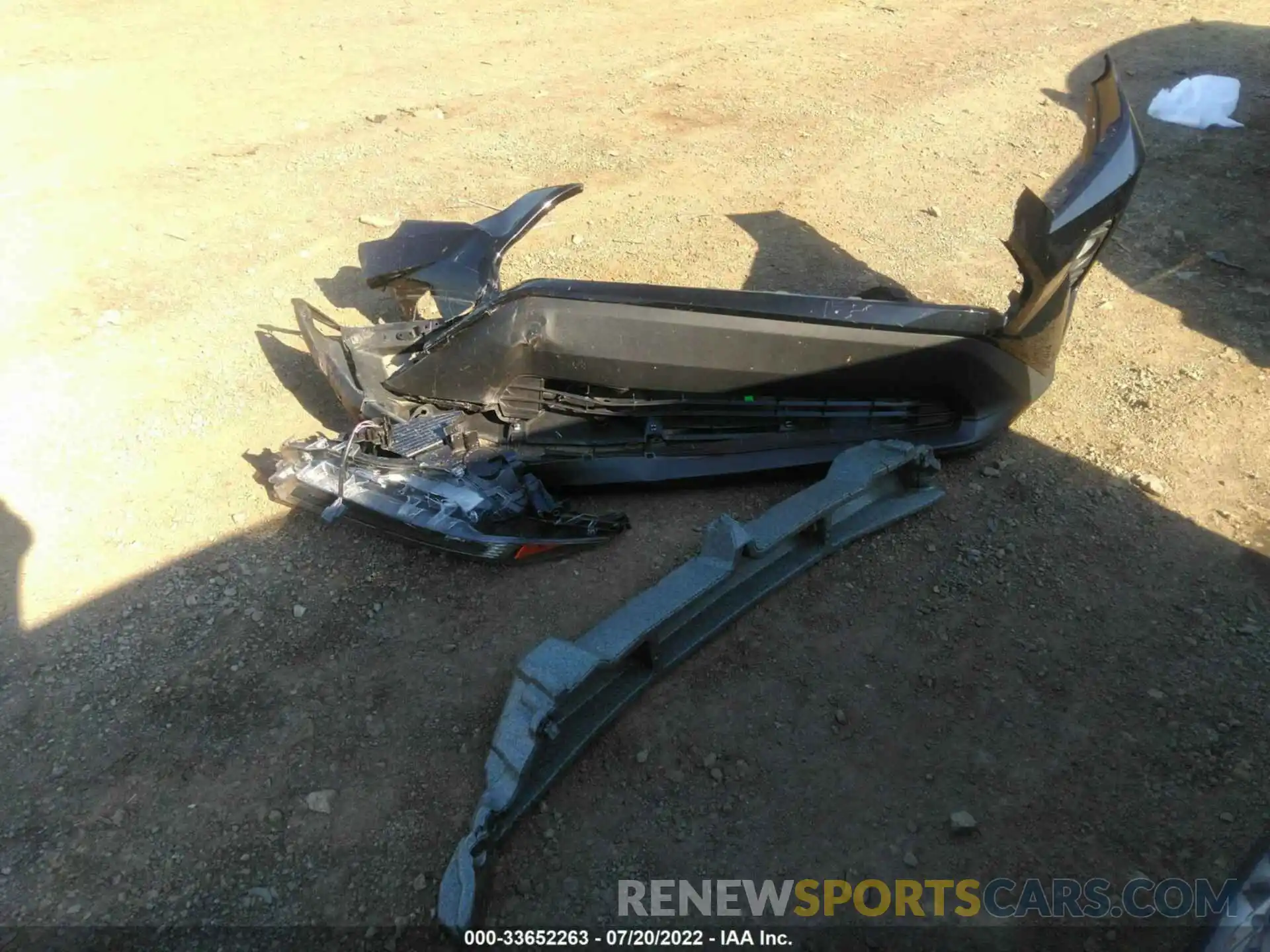 12 Photograph of a damaged car 2T3P1RFV2LC133119 TOYOTA RAV4 2020