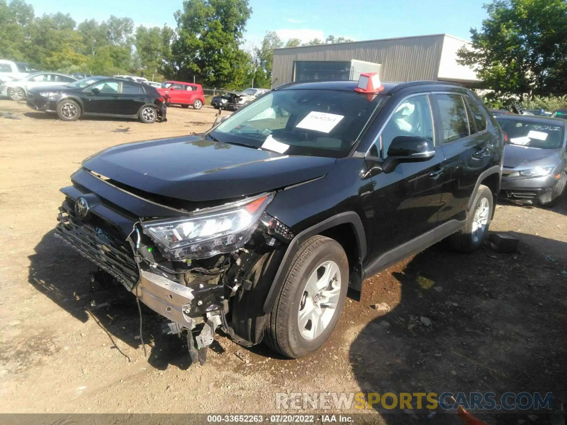 2 Фотография поврежденного автомобиля 2T3P1RFV2LC133119 TOYOTA RAV4 2020