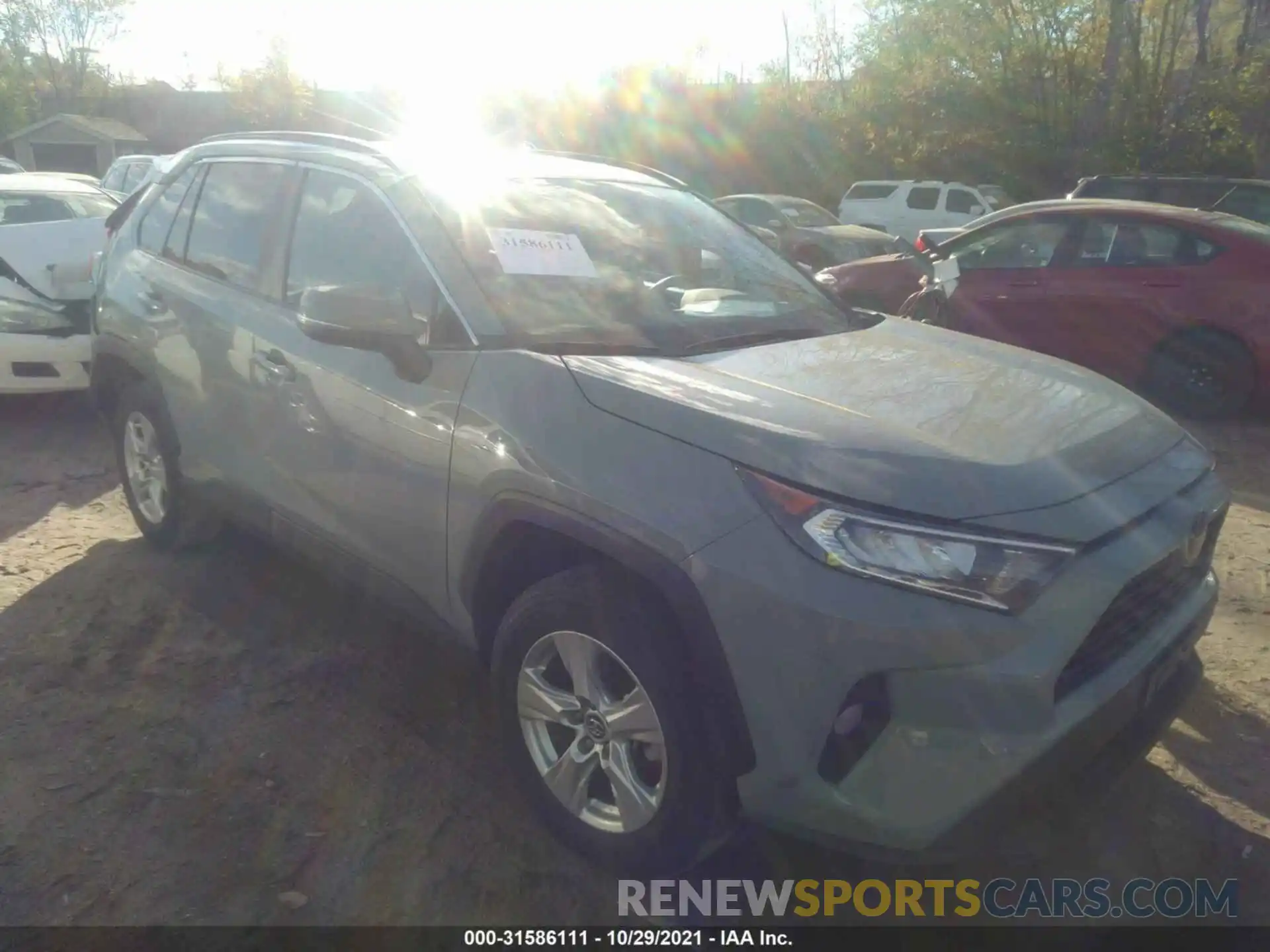 1 Photograph of a damaged car 2T3P1RFV2LW097608 TOYOTA RAV4 2020