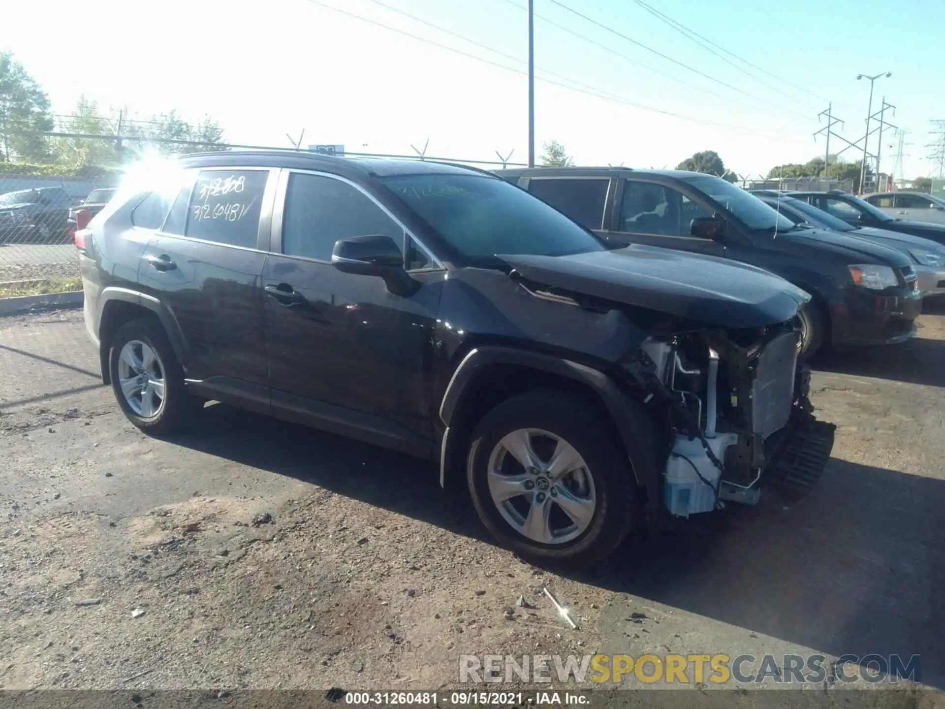 1 Photograph of a damaged car 2T3P1RFV2LW100345 TOYOTA RAV4 2020