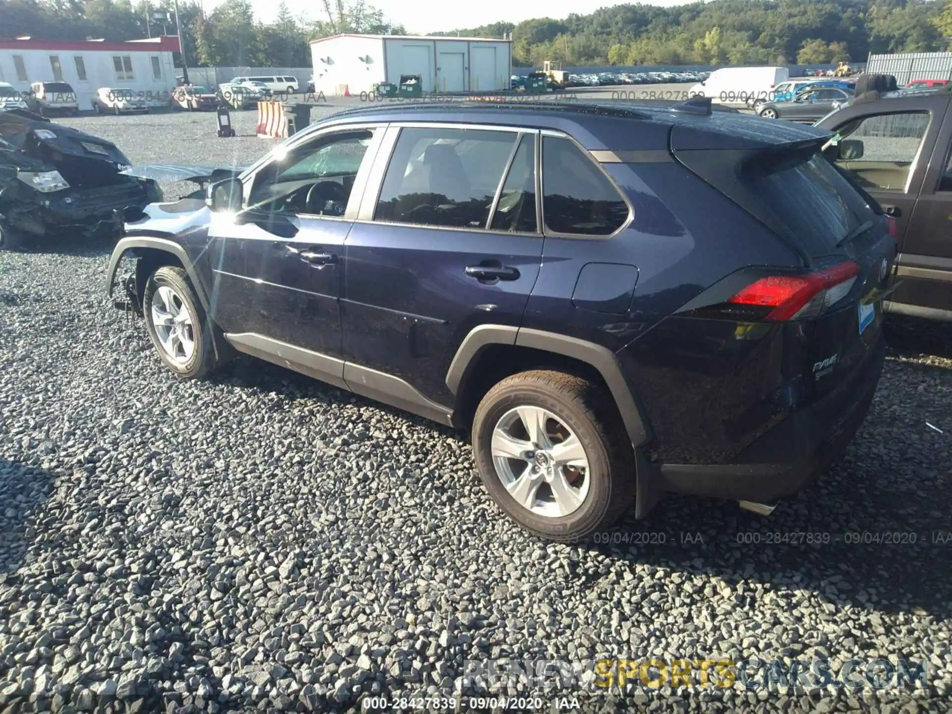 3 Фотография поврежденного автомобиля 2T3P1RFV2LW116321 TOYOTA RAV4 2020