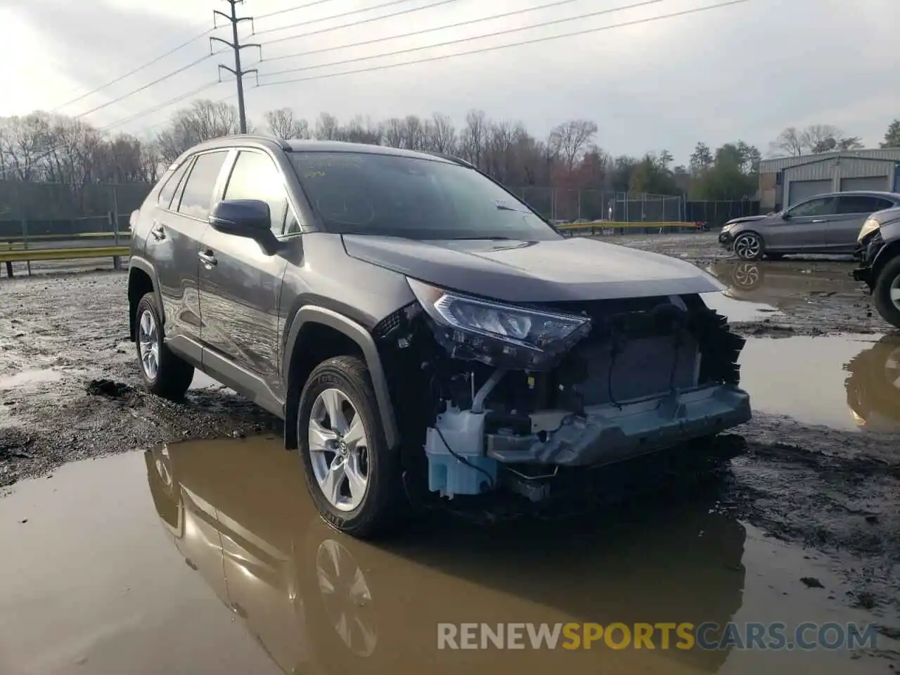 1 Photograph of a damaged car 2T3P1RFV2LW119686 TOYOTA RAV4 2020