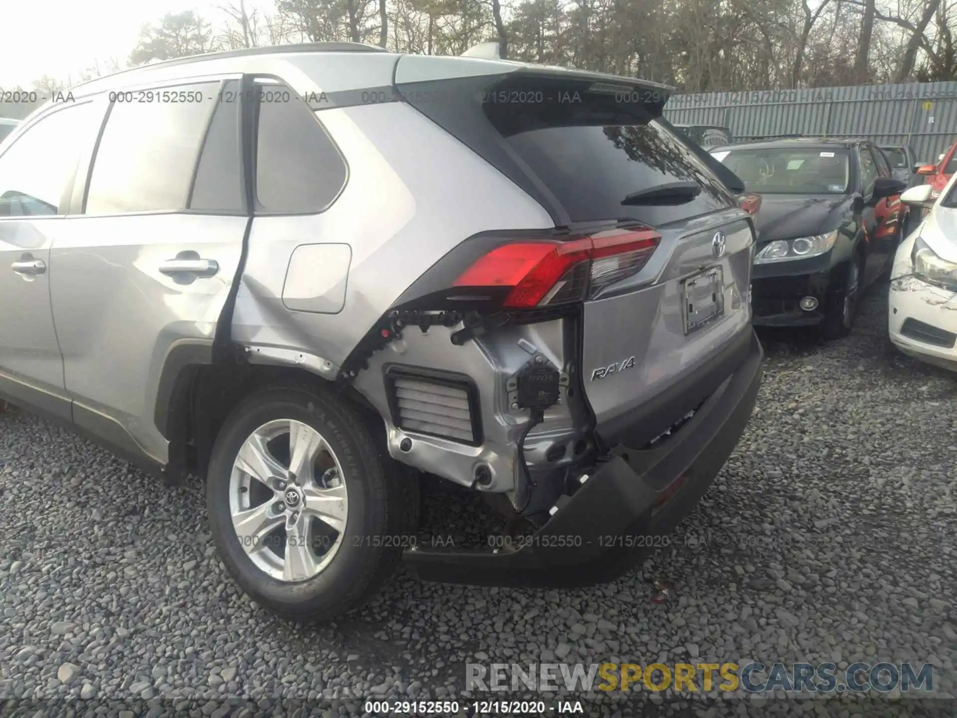 6 Photograph of a damaged car 2T3P1RFV2LW129280 TOYOTA RAV4 2020