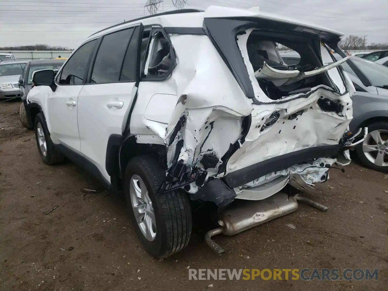 3 Photograph of a damaged car 2T3P1RFV2LW129389 TOYOTA RAV4 2020