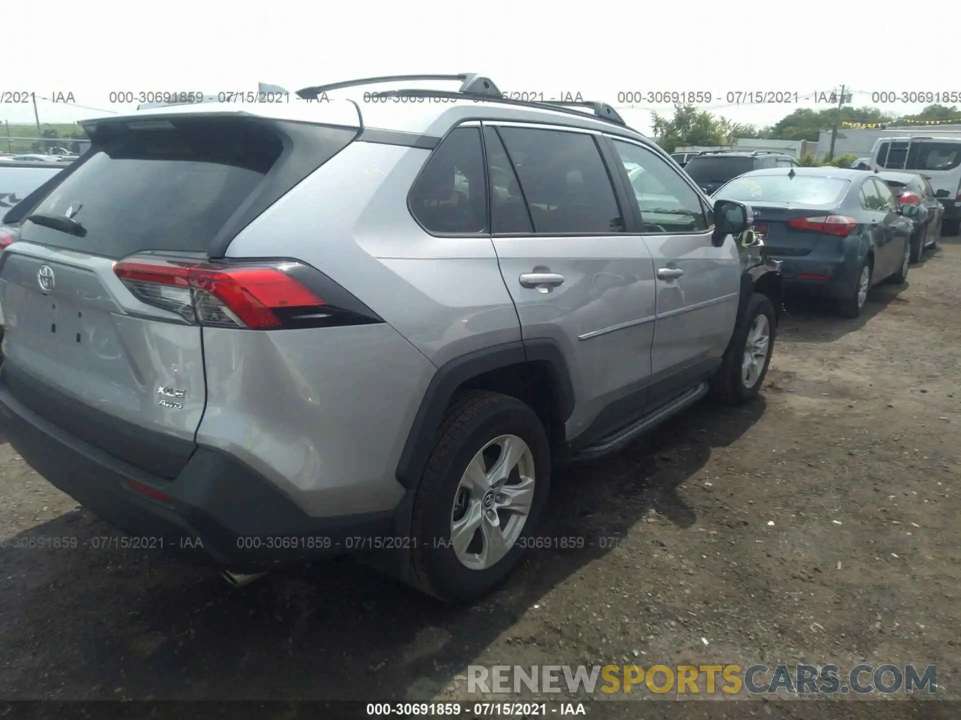 4 Фотография поврежденного автомобиля 2T3P1RFV2LW133166 TOYOTA RAV4 2020