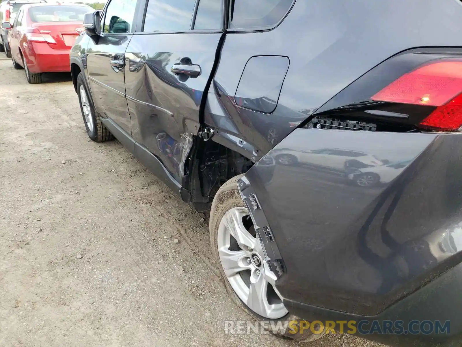 9 Фотография поврежденного автомобиля 2T3P1RFV2LW136780 TOYOTA RAV4 2020