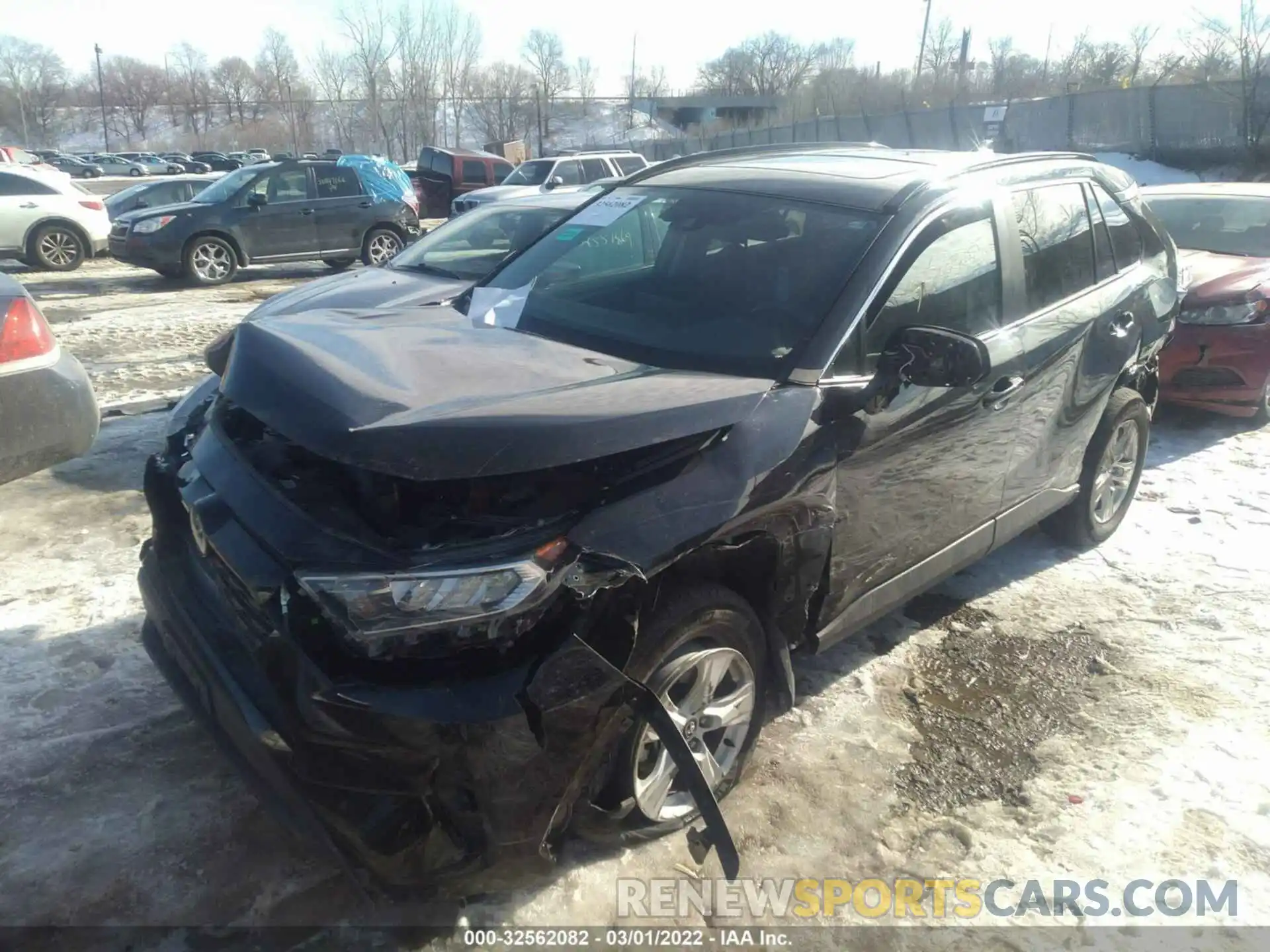 2 Photograph of a damaged car 2T3P1RFV2LW137427 TOYOTA RAV4 2020