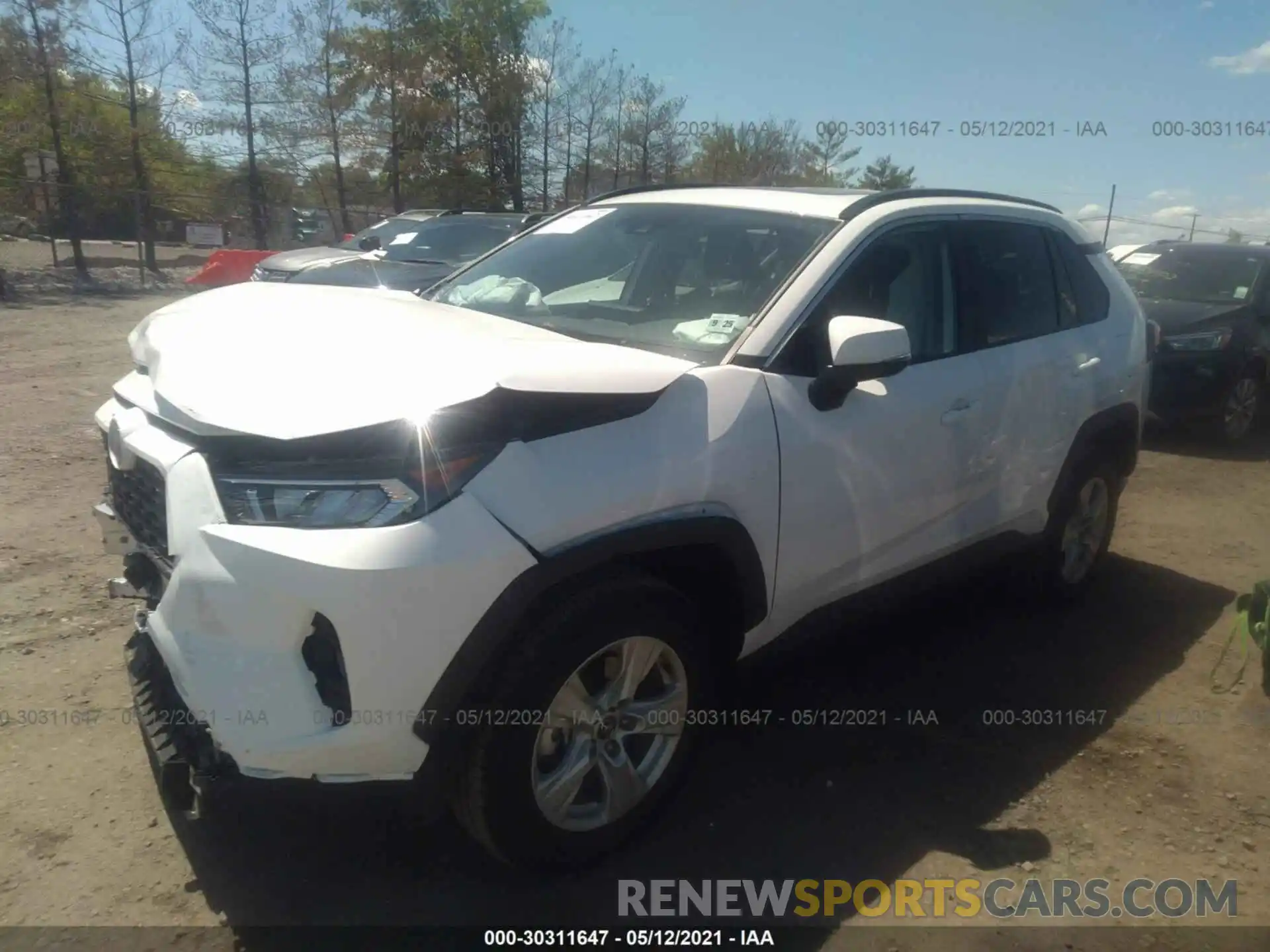 2 Фотография поврежденного автомобиля 2T3P1RFV2LW137931 TOYOTA RAV4 2020