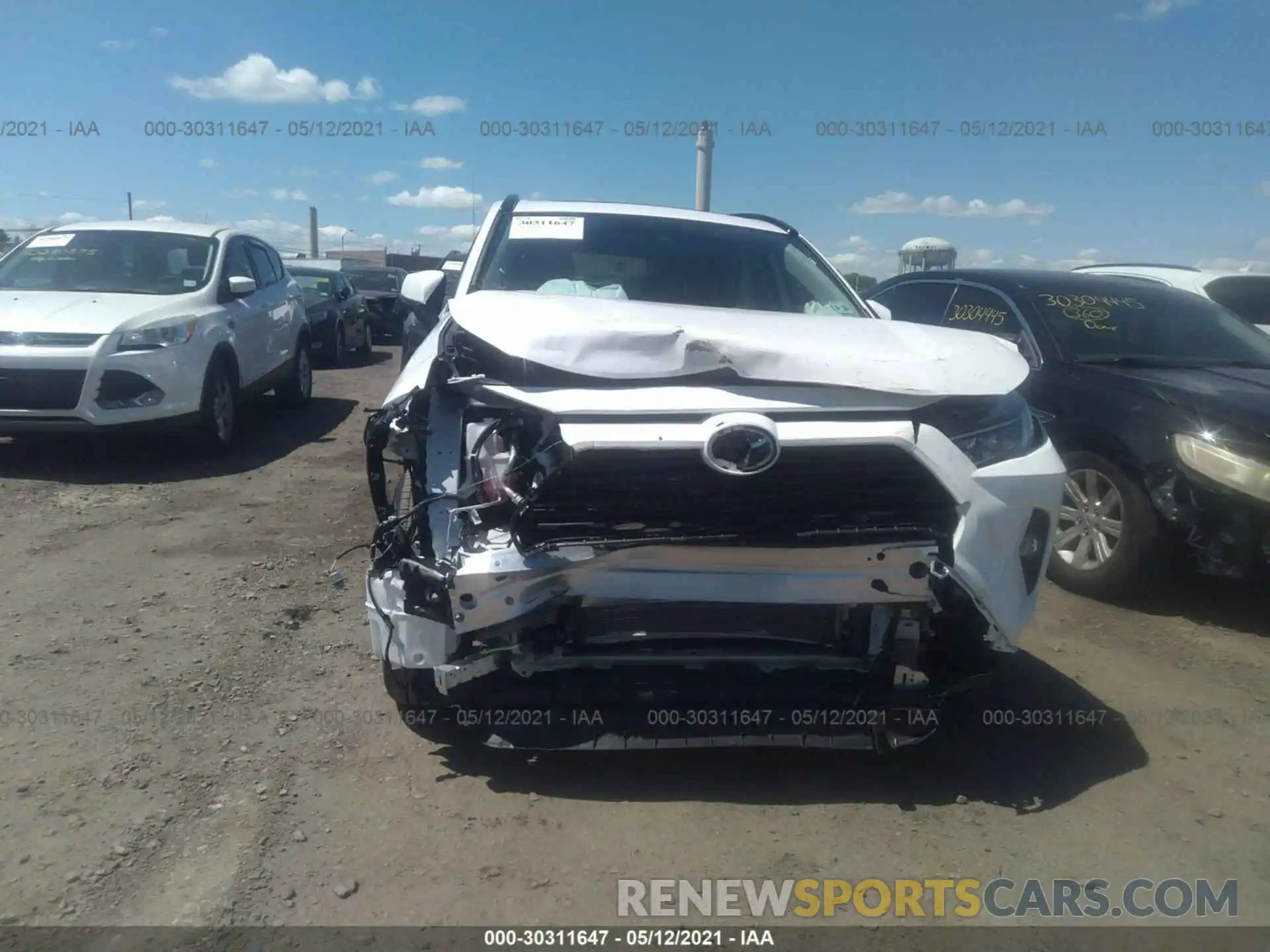 6 Photograph of a damaged car 2T3P1RFV2LW137931 TOYOTA RAV4 2020