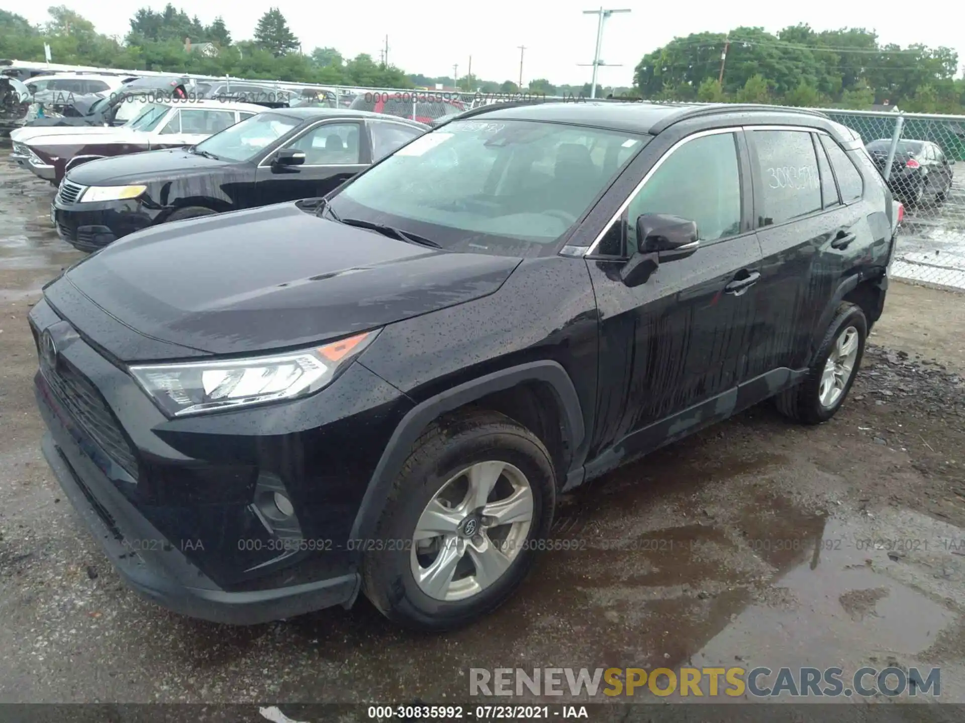 2 Photograph of a damaged car 2T3P1RFV3LC062738 TOYOTA RAV4 2020