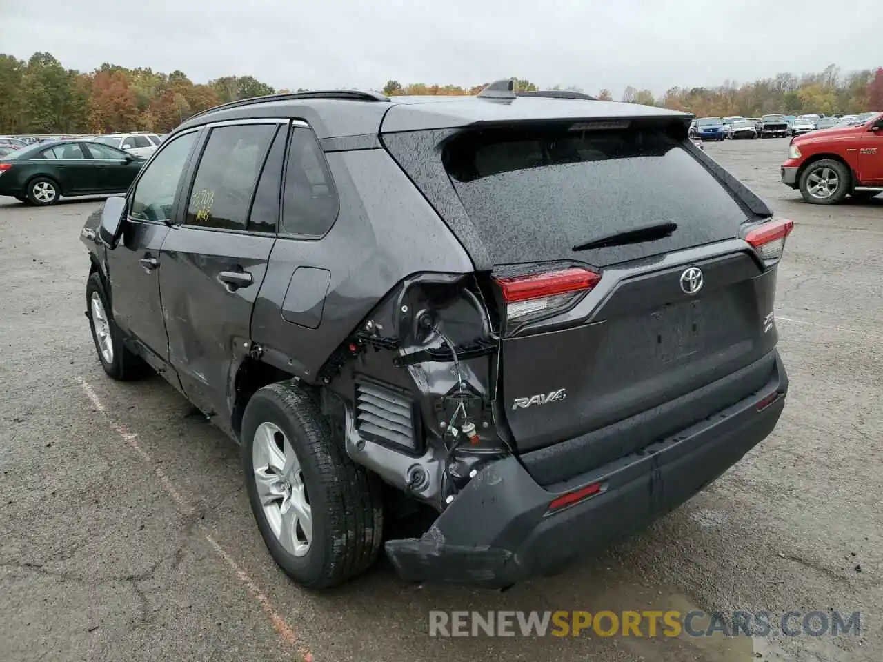 3 Photograph of a damaged car 2T3P1RFV3LC066224 TOYOTA RAV4 2020