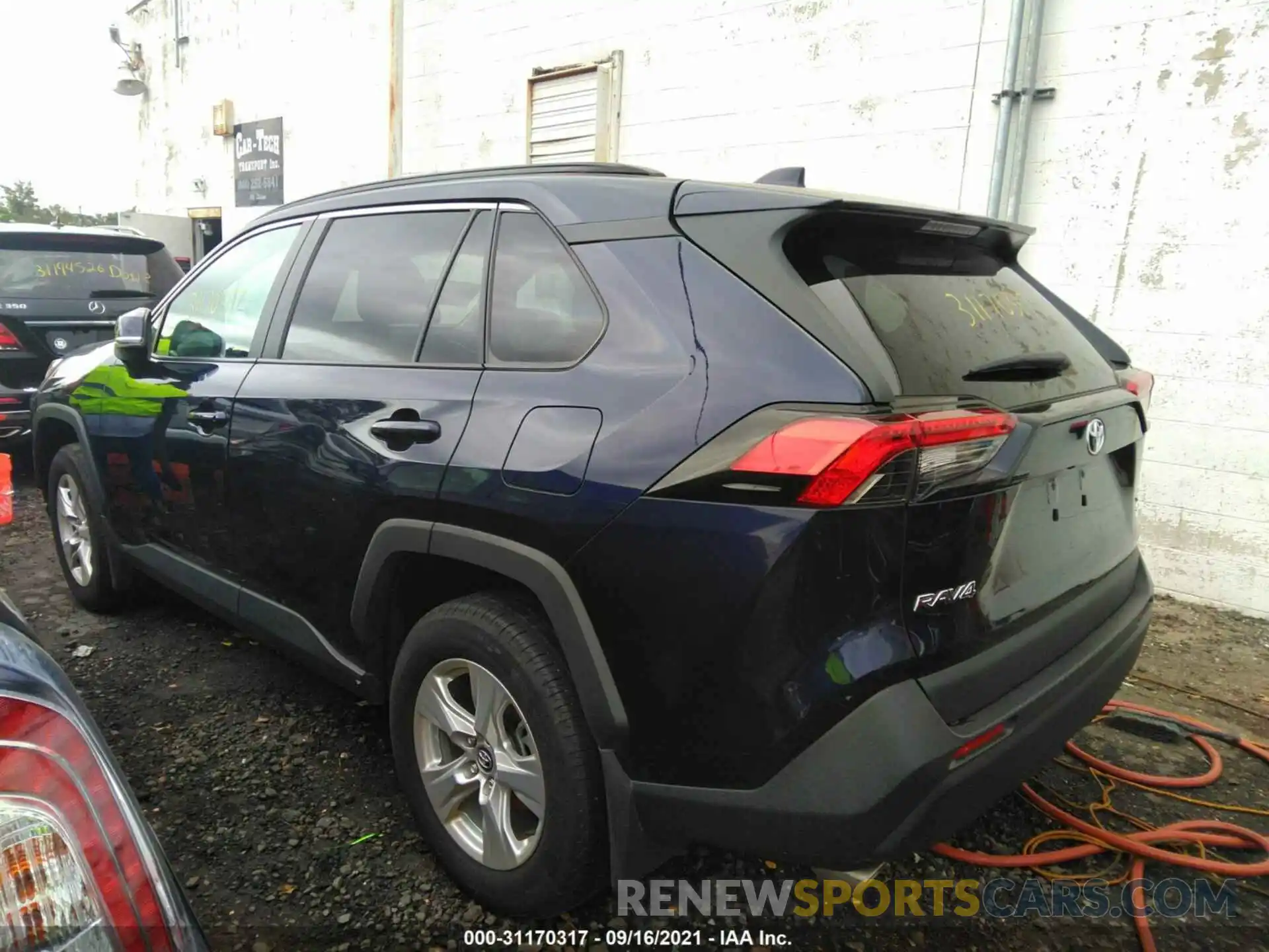 3 Photograph of a damaged car 2T3P1RFV3LC070905 TOYOTA RAV4 2020