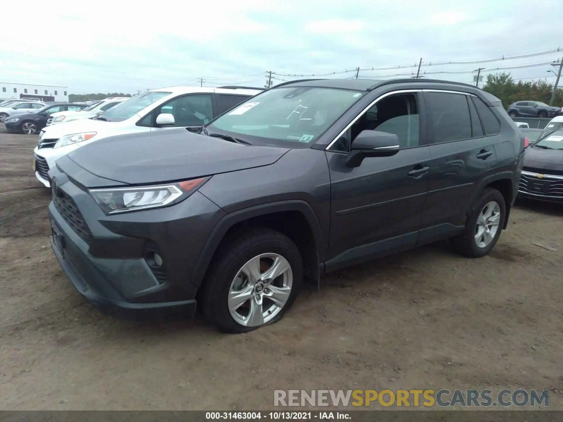 2 Photograph of a damaged car 2T3P1RFV3LC072587 TOYOTA RAV4 2020