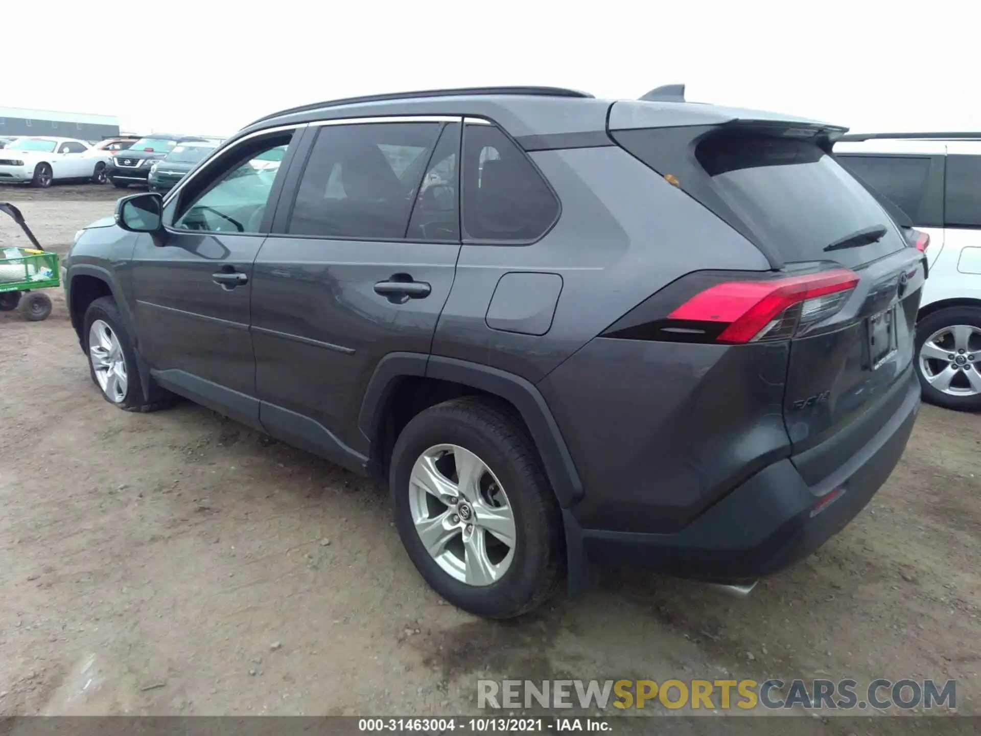 3 Фотография поврежденного автомобиля 2T3P1RFV3LC072587 TOYOTA RAV4 2020