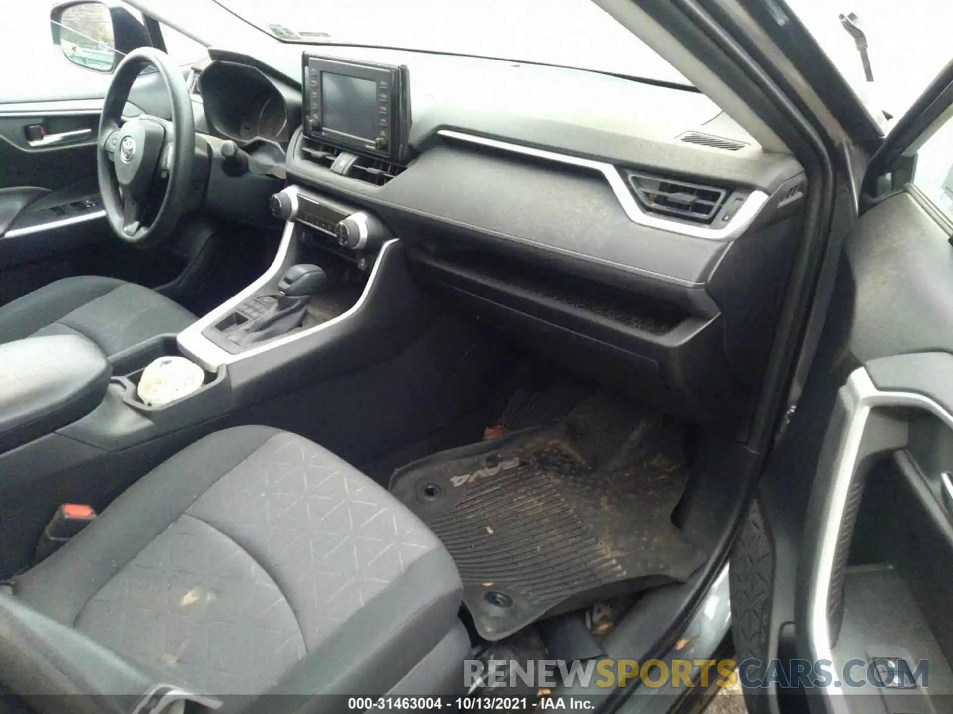 5 Фотография поврежденного автомобиля 2T3P1RFV3LC072587 TOYOTA RAV4 2020