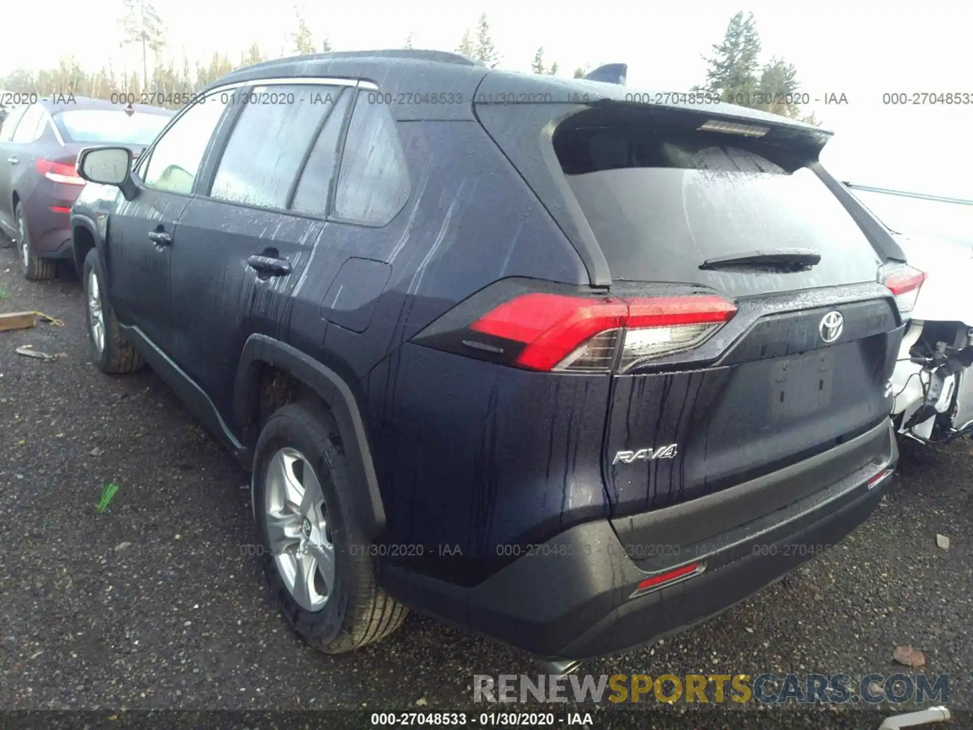 3 Photograph of a damaged car 2T3P1RFV3LC074744 TOYOTA RAV4 2020