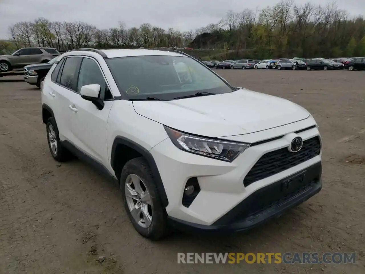 1 Photograph of a damaged car 2T3P1RFV3LC078888 TOYOTA RAV4 2020