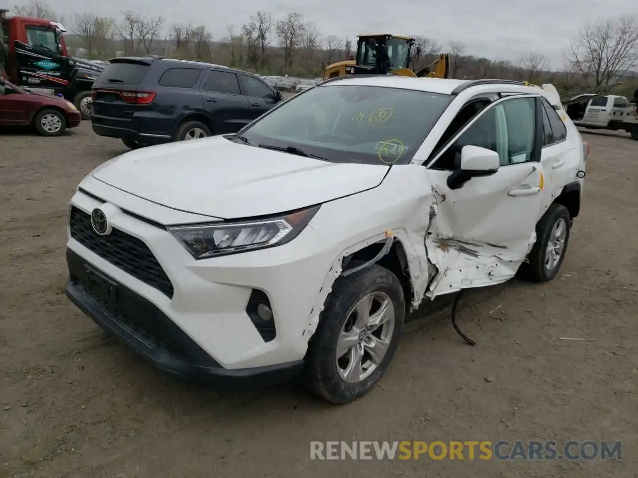 2 Photograph of a damaged car 2T3P1RFV3LC078888 TOYOTA RAV4 2020