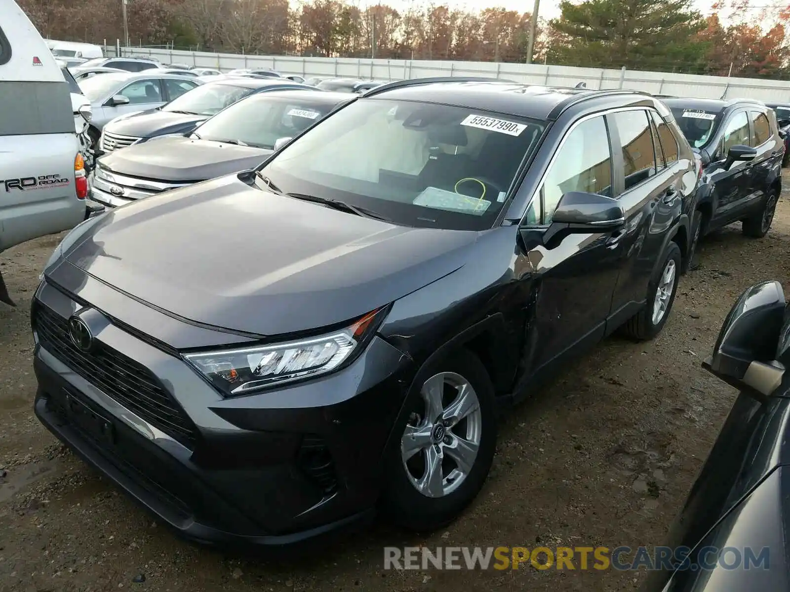 2 Photograph of a damaged car 2T3P1RFV3LC079653 TOYOTA RAV4 2020