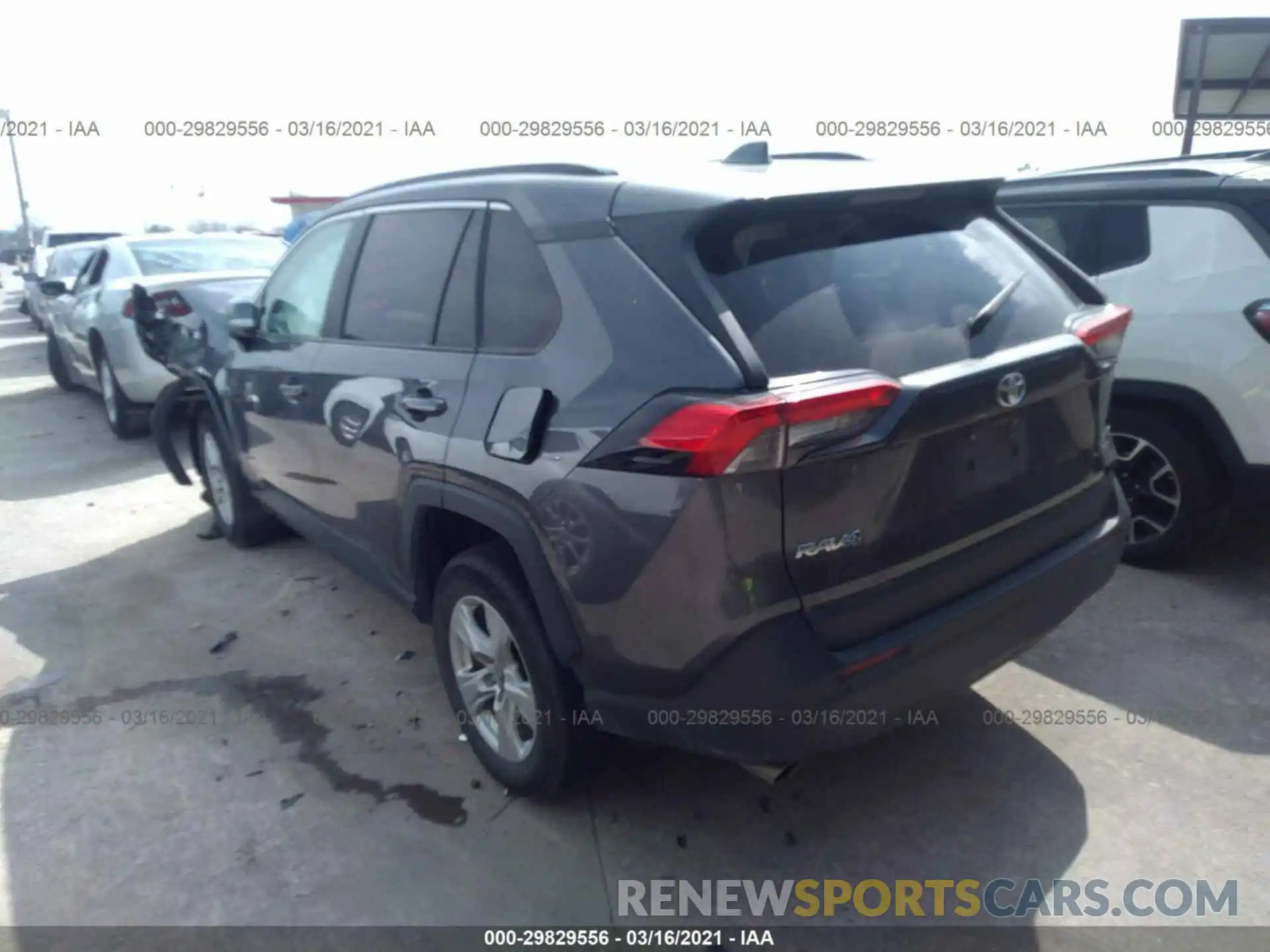 3 Photograph of a damaged car 2T3P1RFV3LC085114 TOYOTA RAV4 2020