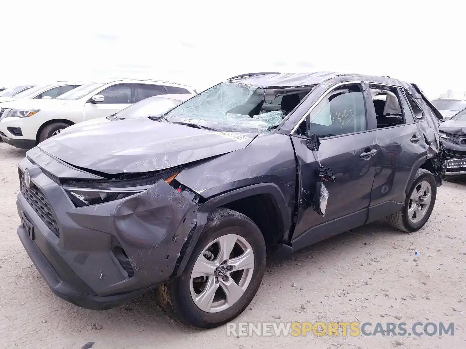 2 Photograph of a damaged car 2T3P1RFV3LC088725 TOYOTA RAV4 2020