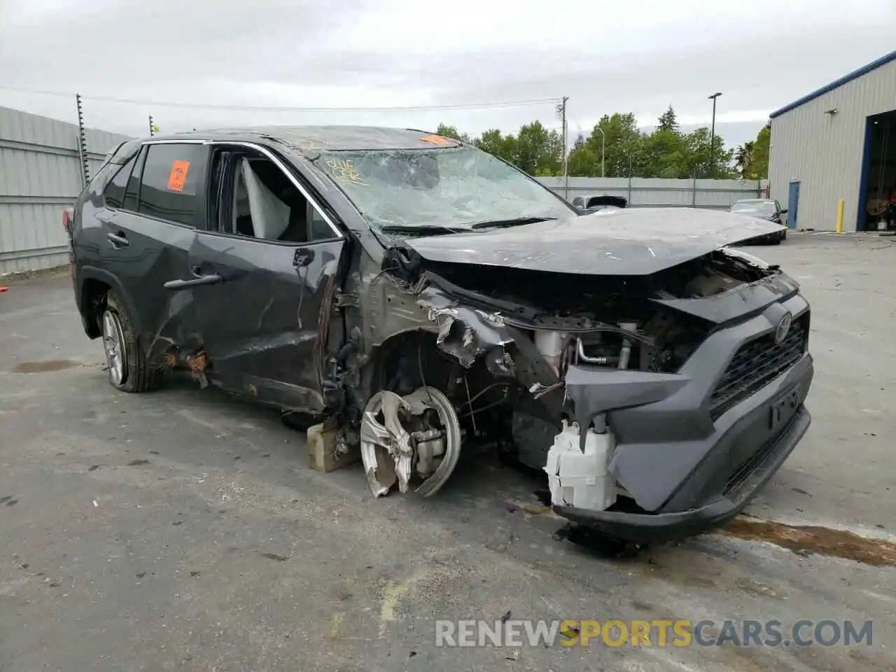 1 Photograph of a damaged car 2T3P1RFV3LC089471 TOYOTA RAV4 2020