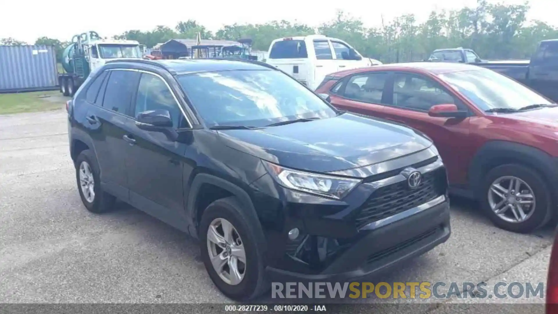 3 Photograph of a damaged car 2T3P1RFV3LC090295 TOYOTA RAV4 2020