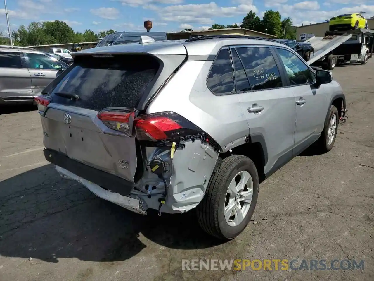 4 Photograph of a damaged car 2T3P1RFV3LC092273 TOYOTA RAV4 2020