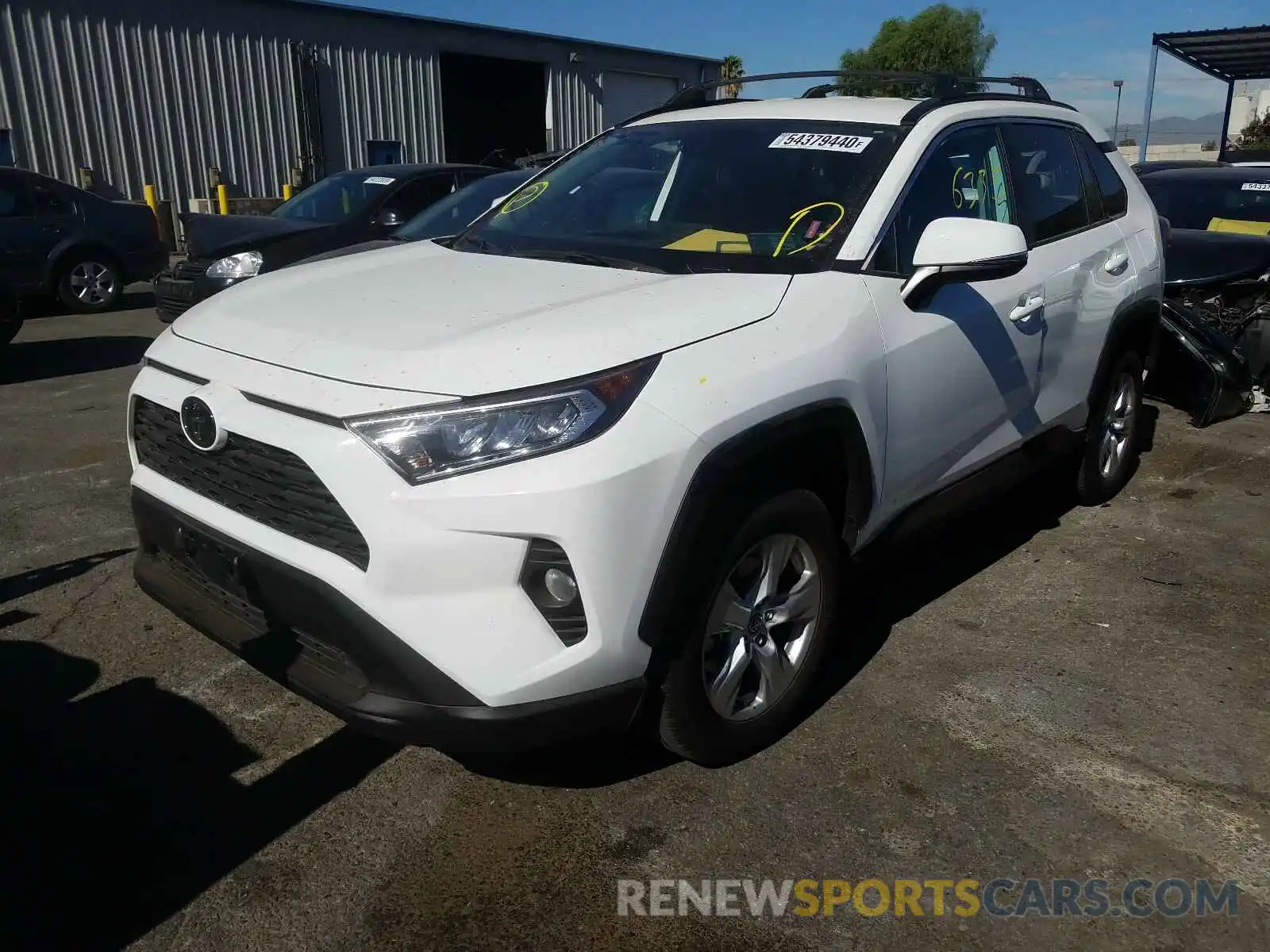 2 Photograph of a damaged car 2T3P1RFV3LC097134 TOYOTA RAV4 2020