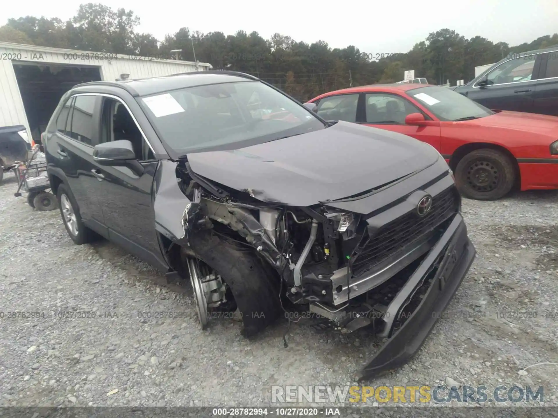 6 Photograph of a damaged car 2T3P1RFV3LC099711 TOYOTA RAV4 2020