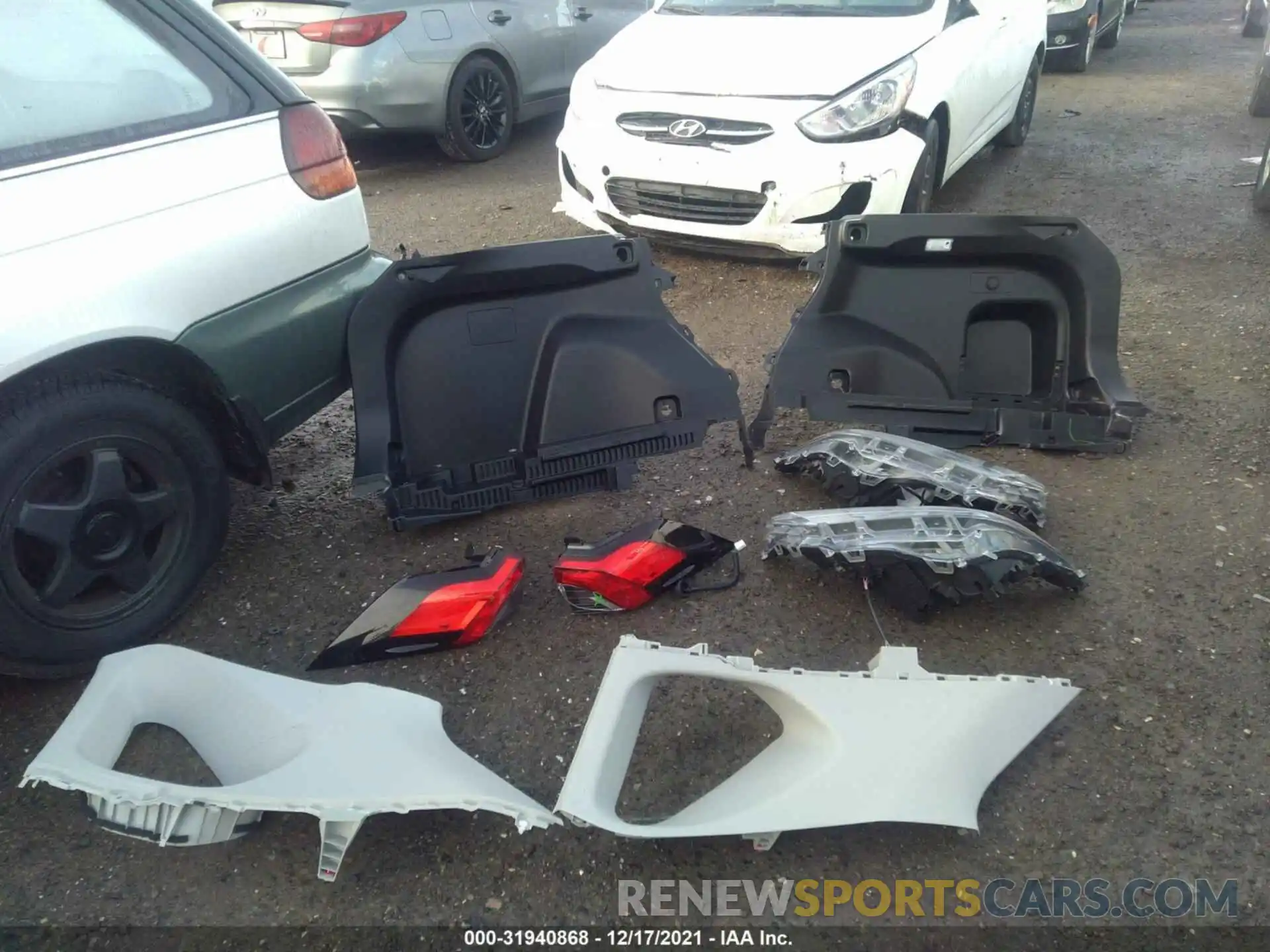 12 Фотография поврежденного автомобиля 2T3P1RFV3LC100002 TOYOTA RAV4 2020