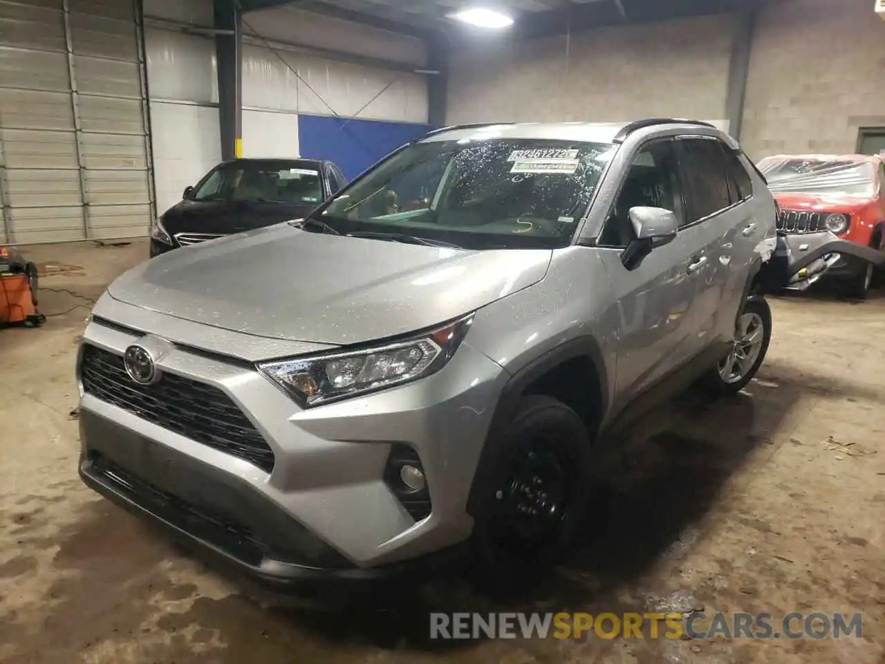 2 Photograph of a damaged car 2T3P1RFV3LC102140 TOYOTA RAV4 2020