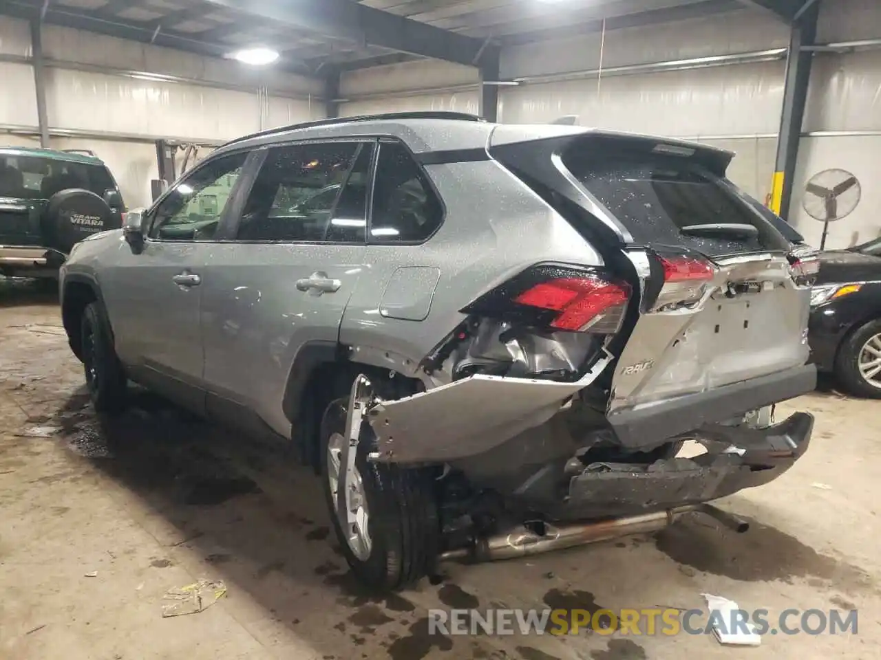 3 Photograph of a damaged car 2T3P1RFV3LC102140 TOYOTA RAV4 2020