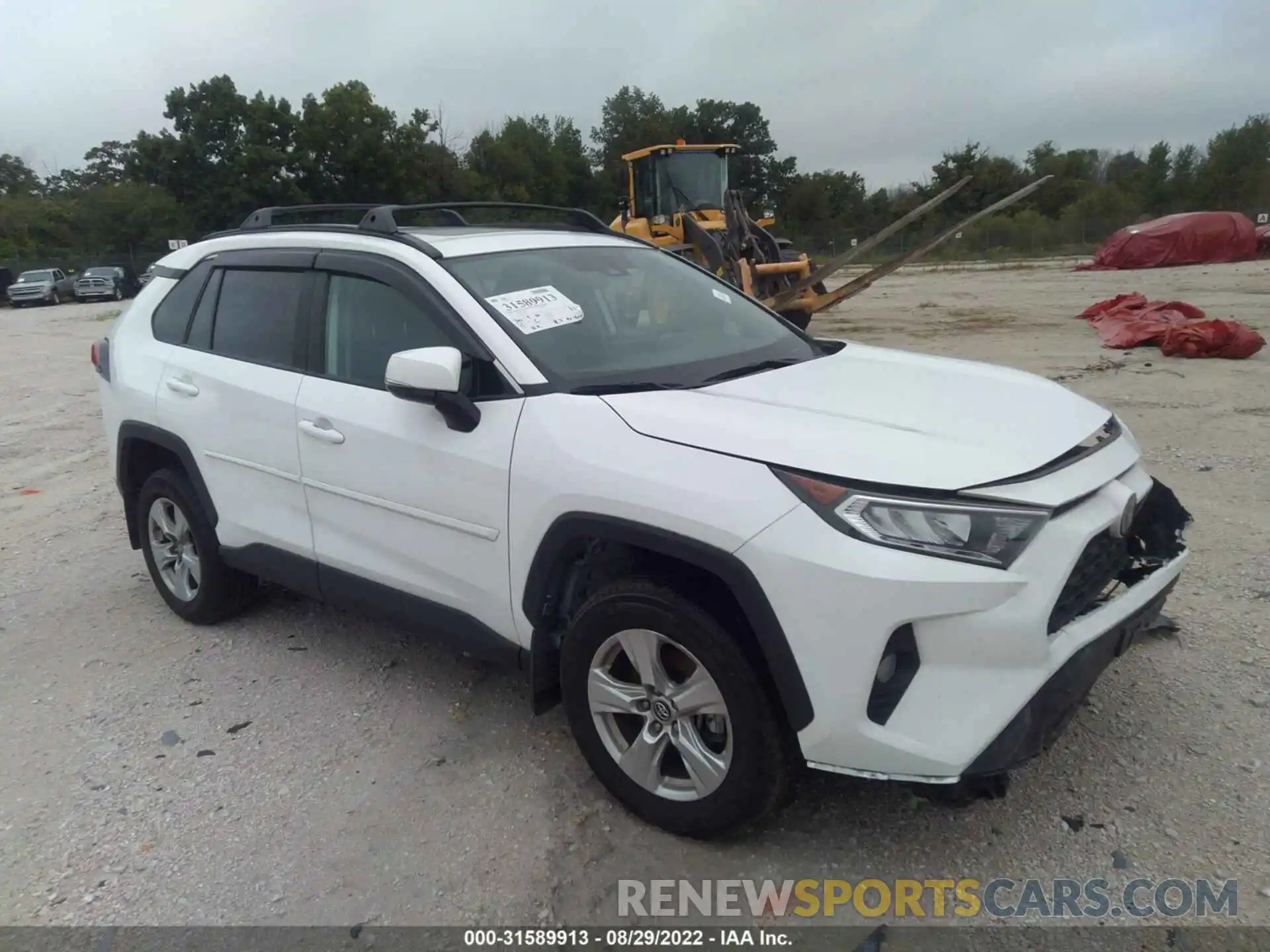 1 Photograph of a damaged car 2T3P1RFV3LC122971 TOYOTA RAV4 2020