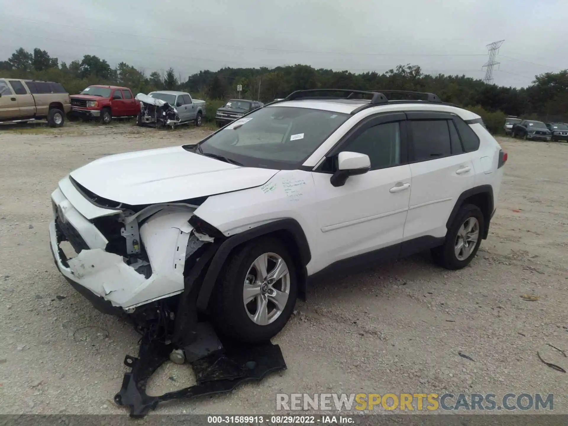 2 Photograph of a damaged car 2T3P1RFV3LC122971 TOYOTA RAV4 2020