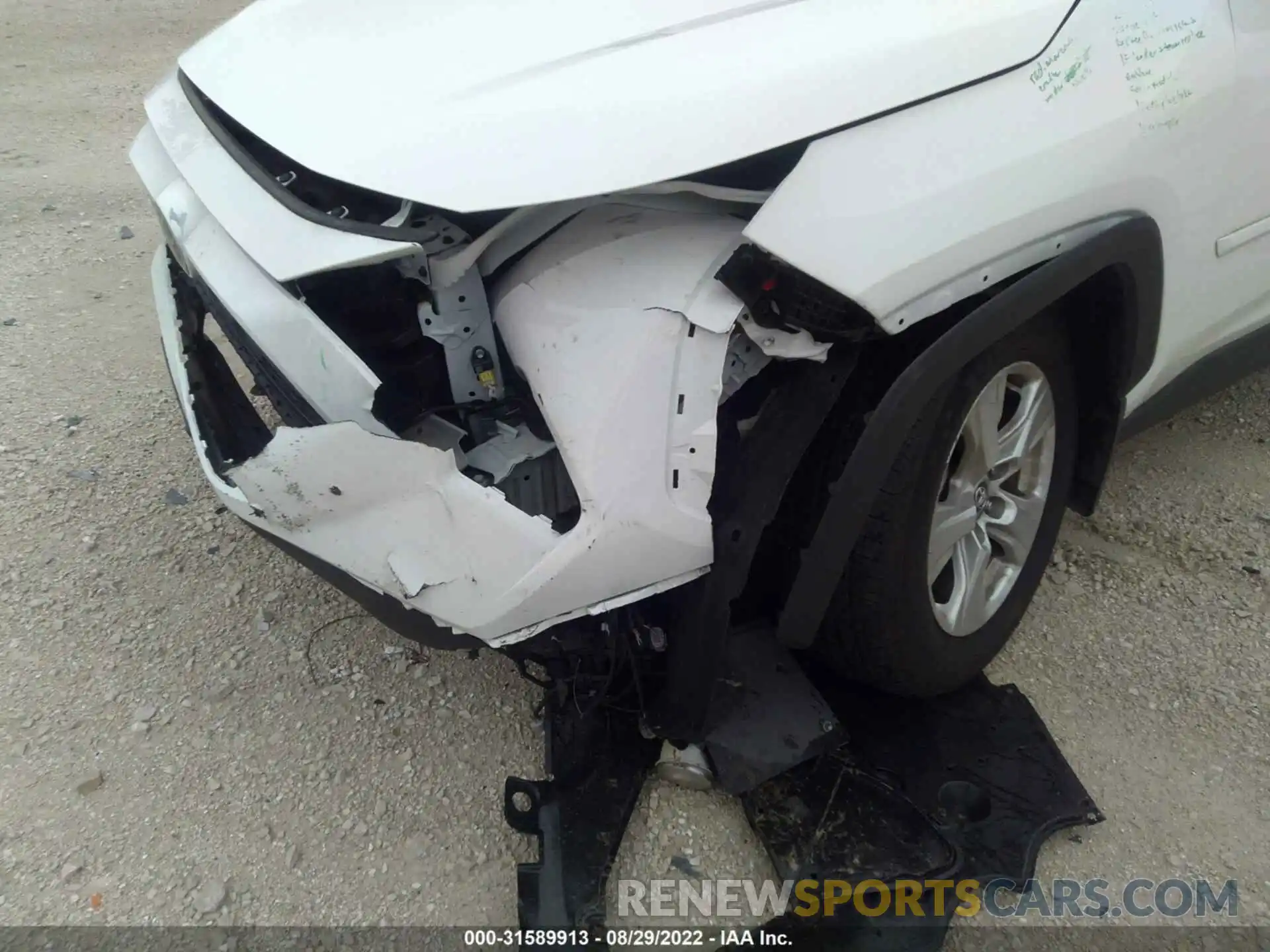 6 Photograph of a damaged car 2T3P1RFV3LC122971 TOYOTA RAV4 2020