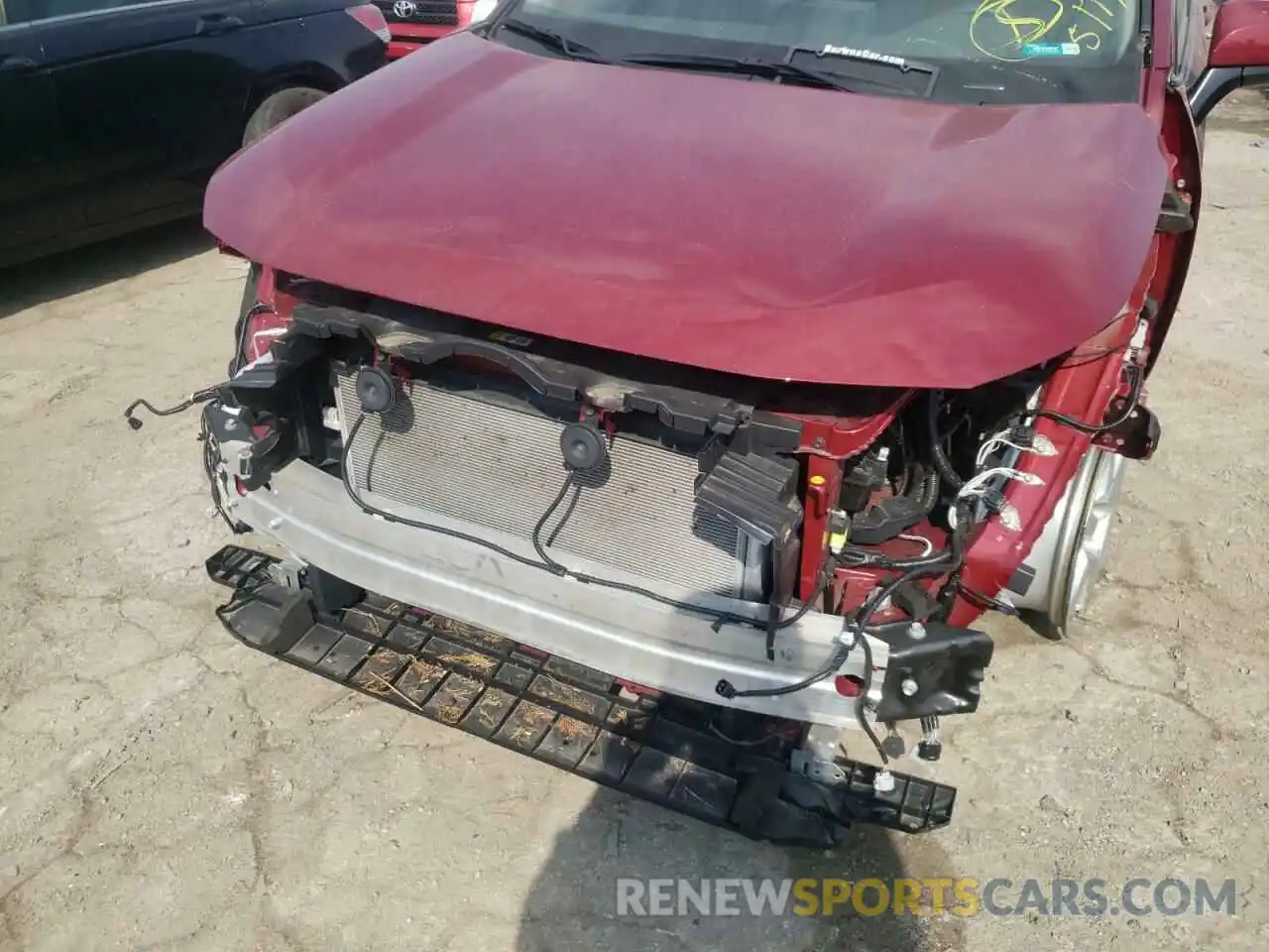 9 Photograph of a damaged car 2T3P1RFV3LC124266 TOYOTA RAV4 2020