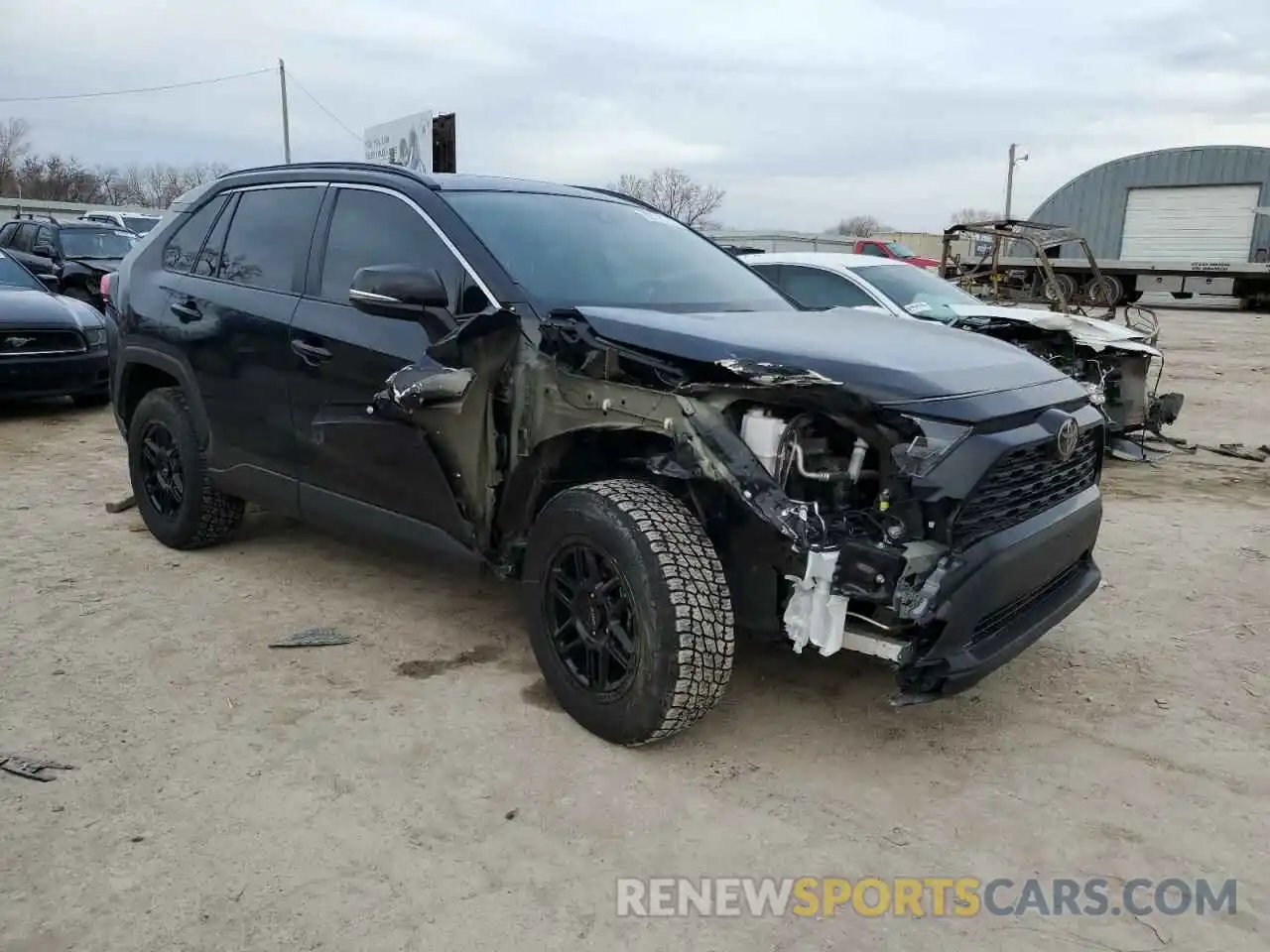 4 Photograph of a damaged car 2T3P1RFV3LC125045 TOYOTA RAV4 2020