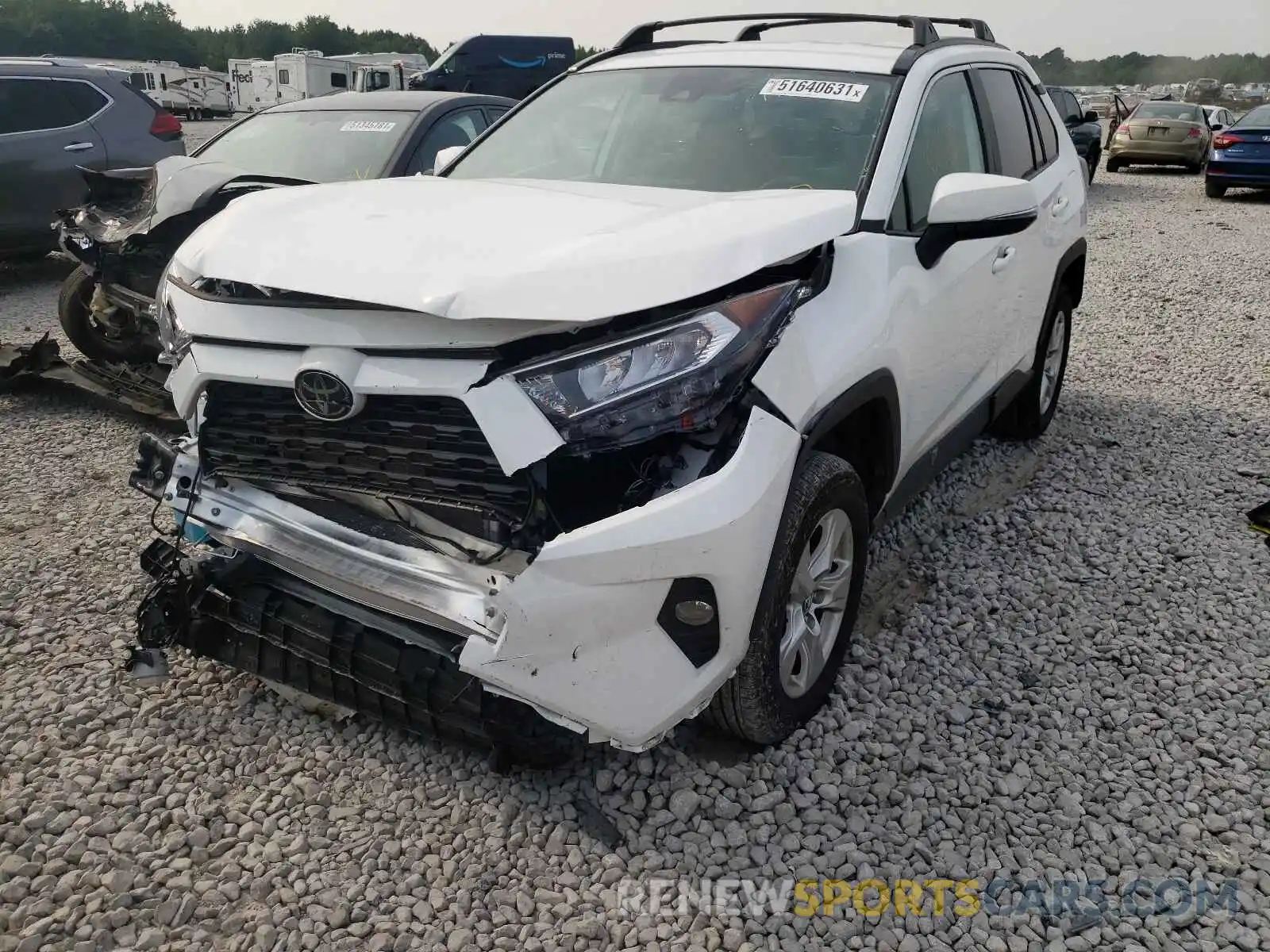 2 Photograph of a damaged car 2T3P1RFV3LC129077 TOYOTA RAV4 2020